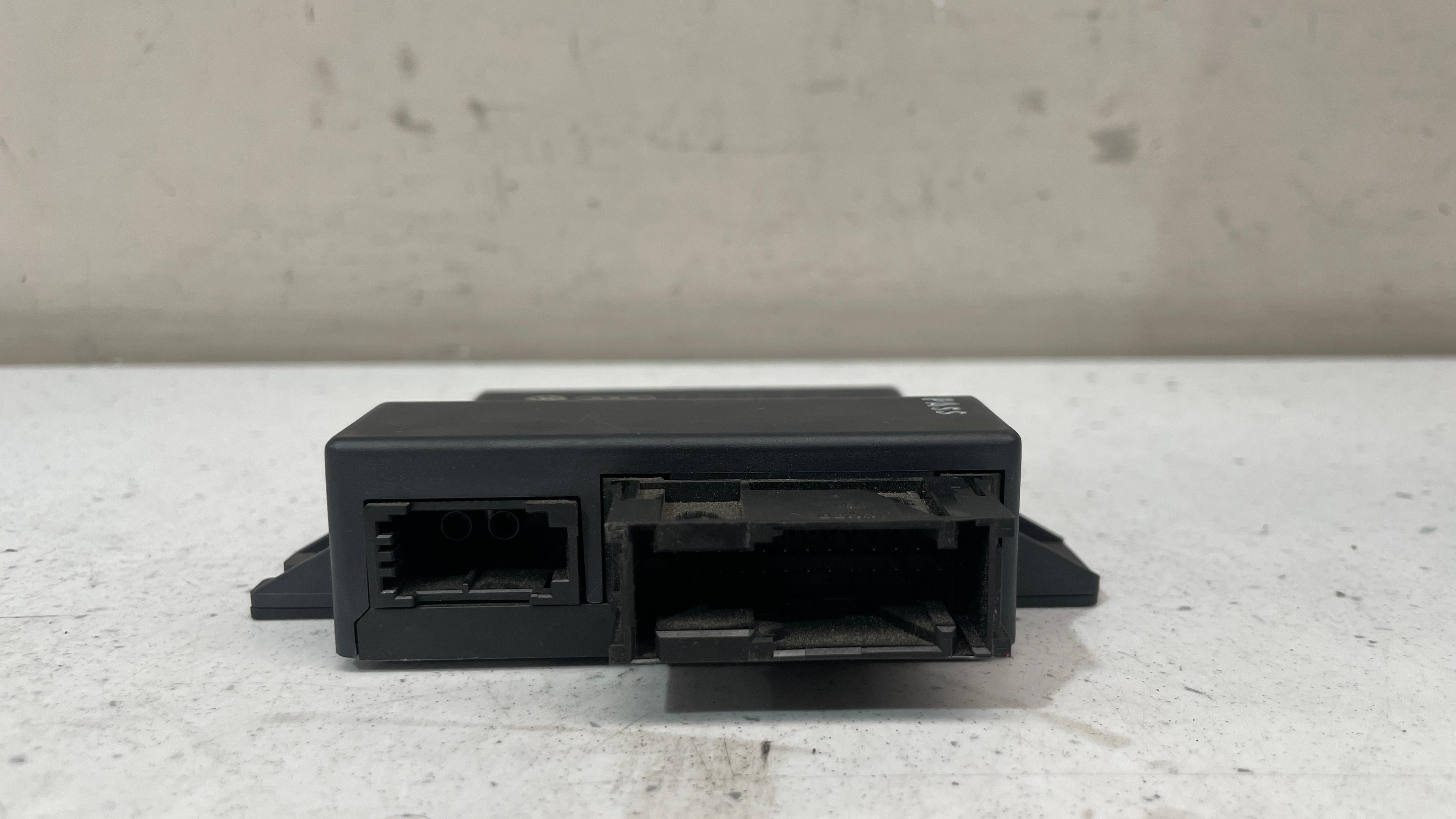 4L0907468B AUDI A6 CAN-BUS GATEWAY CONTROL MODULE