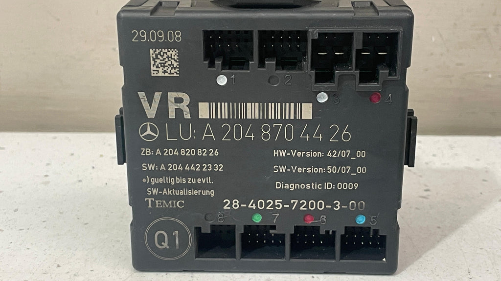A2048704426 MERCEDES W204 FRONT DOOR CONTROL MODULE