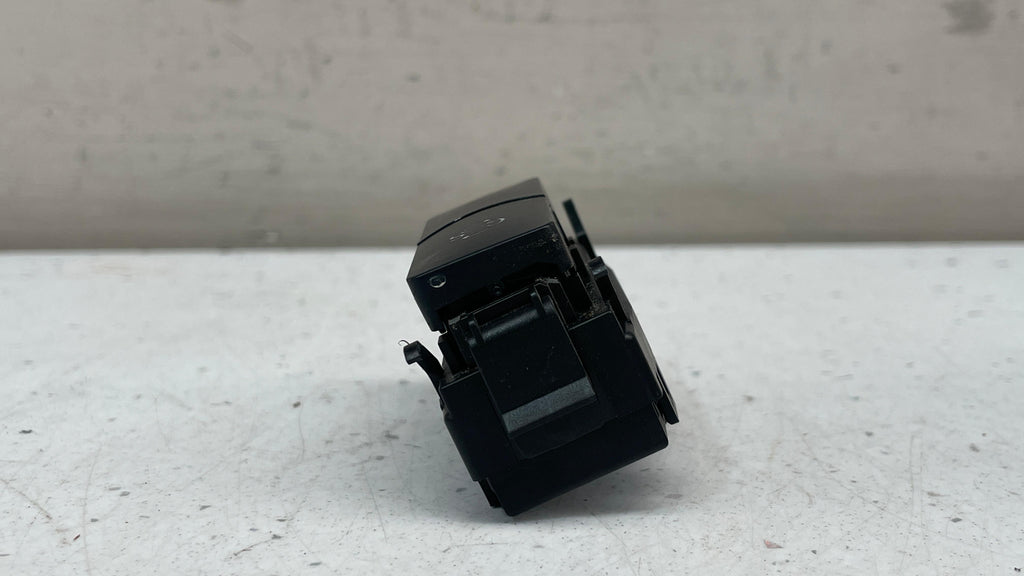 A2128206310 MERCEDES W212 COMFORT SPORT CONTROL SWITCH BUTTON