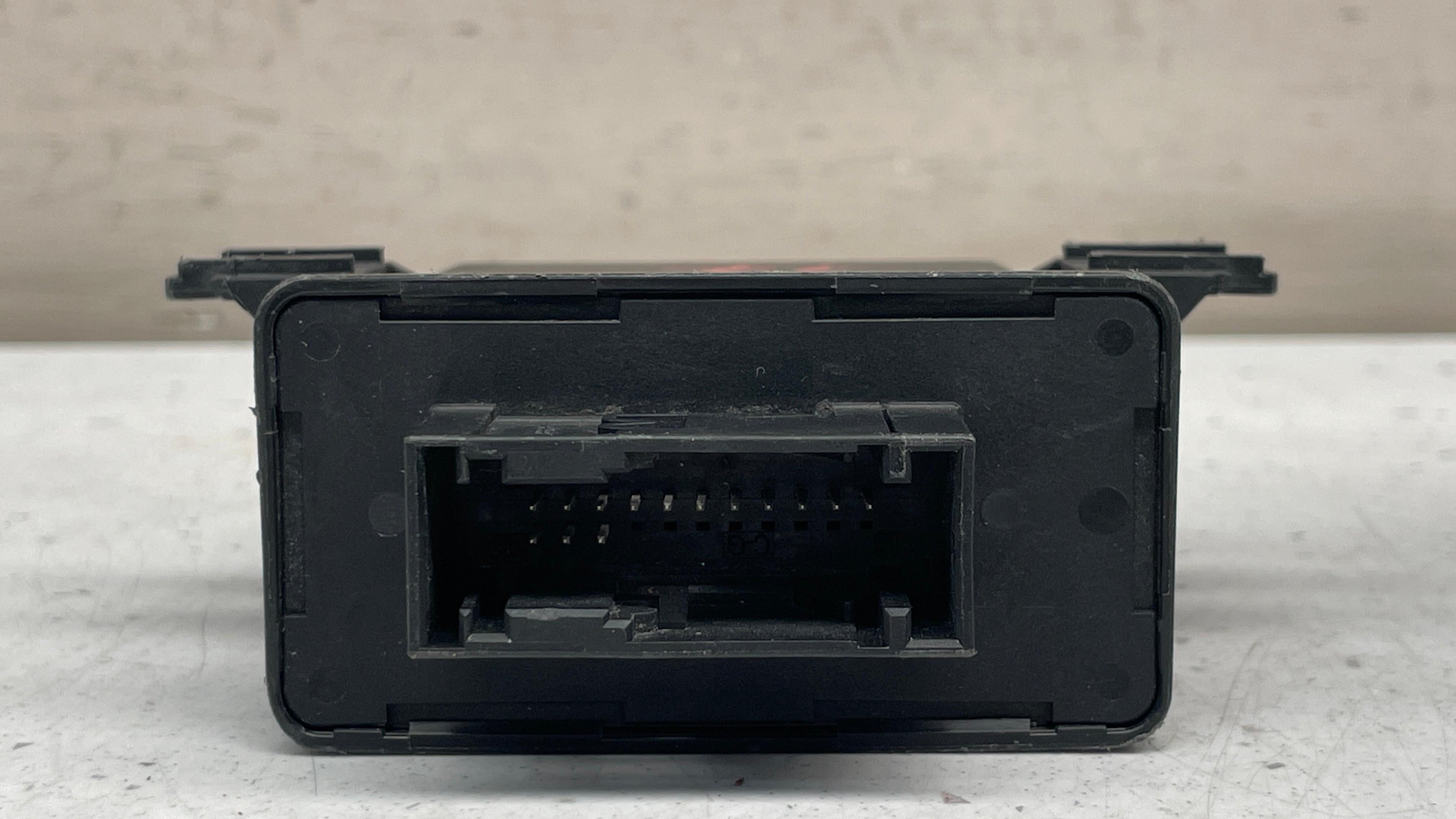 5M0907357G  VOLKSWAGEN PASSAT CORNERING LIGHT CONTROL