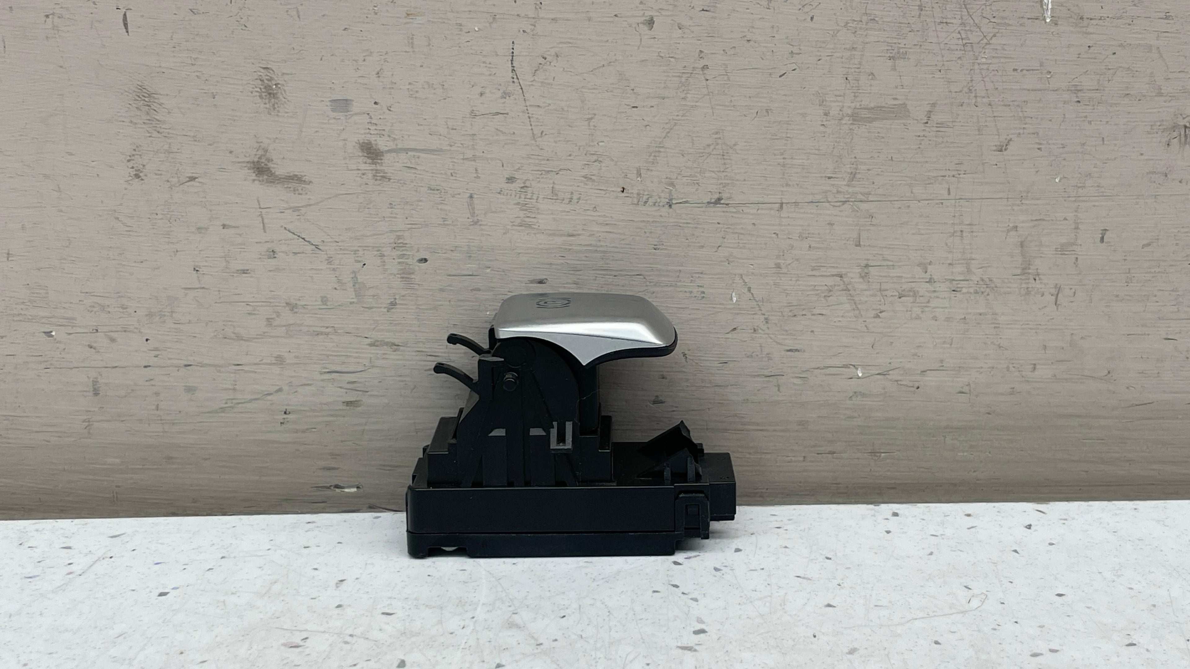 A2059056603 MERCEDES W205 ELECTRONIC PARKING BRAKE SWITCH BUTTON