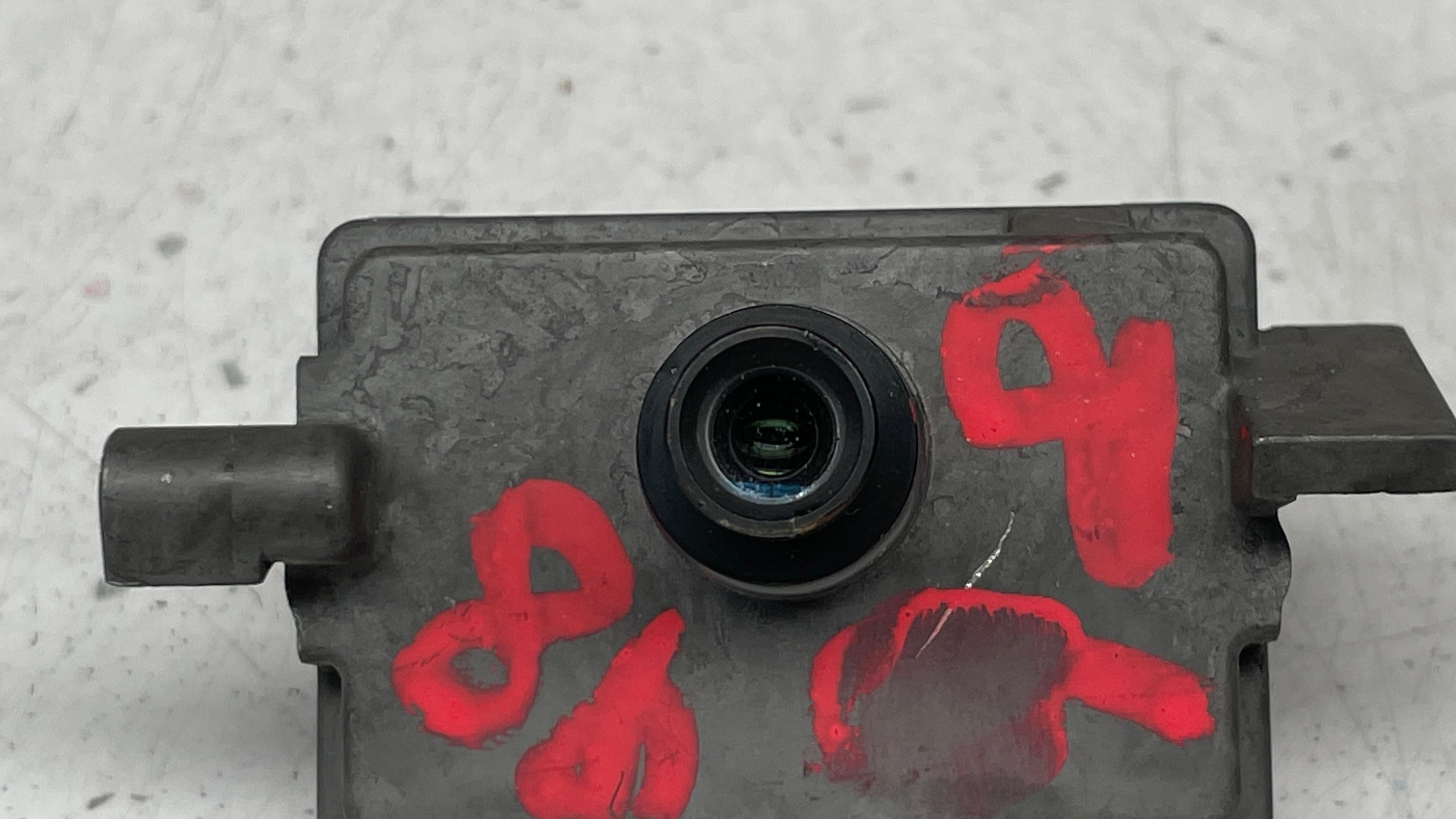 4N0907217A AUDI A8 FRONT CAMERA ASSISTANCE