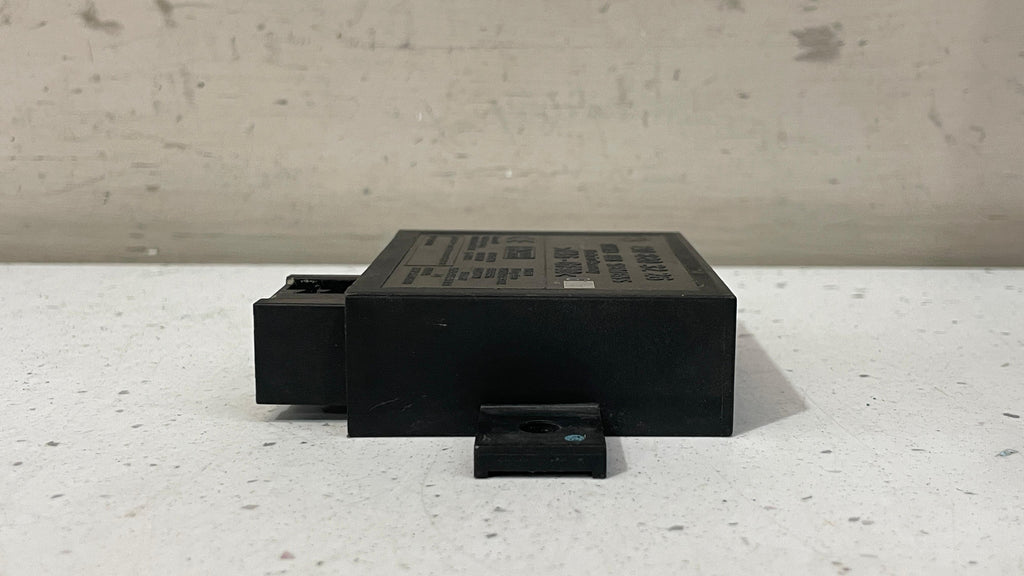 2108203226 MERCEDES ANTI THEFT LOCKING CONTROL MODULE