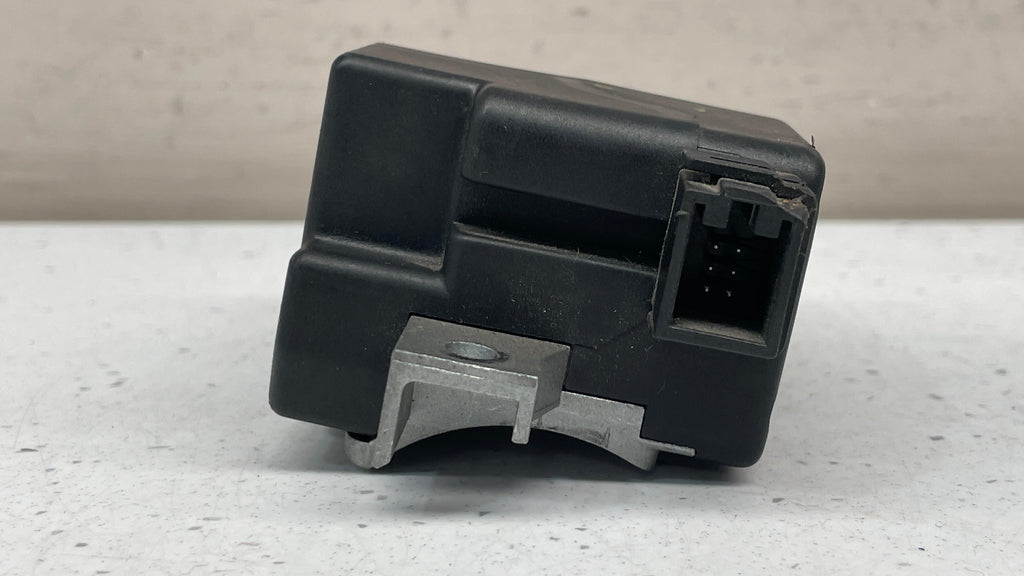 8K0905852D AUDI A5 ELECTRONIC COLUMN LOCK CONTROLLER