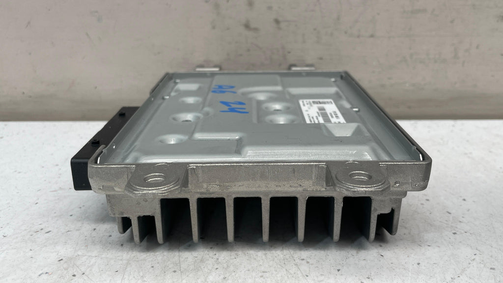 8Y0035465A  AUDI GENUINE RADIO AMPLIFIER