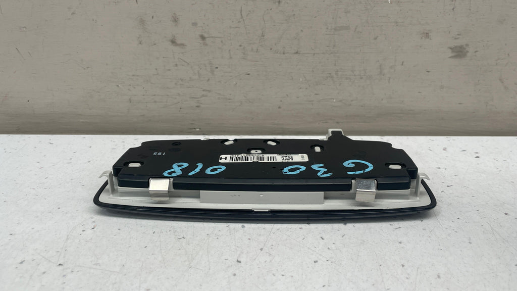 43684861402 BMW G30 SERIES 5 REAR OVERHEAD DOME LIGHT