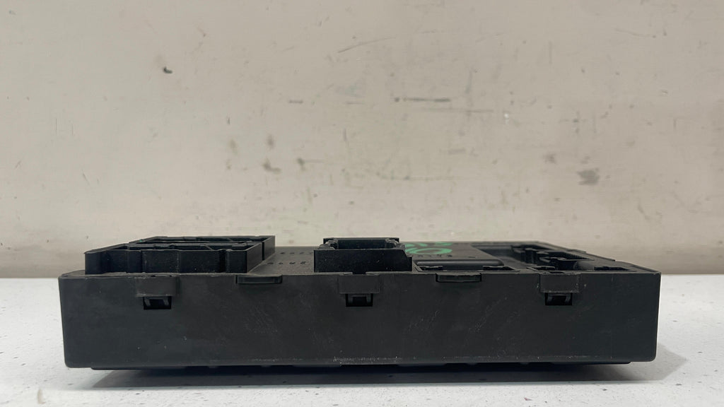 AV1T-15K600-LK FORD FIESTA MULTIFUNCTION CONTROL MODULE UNIT