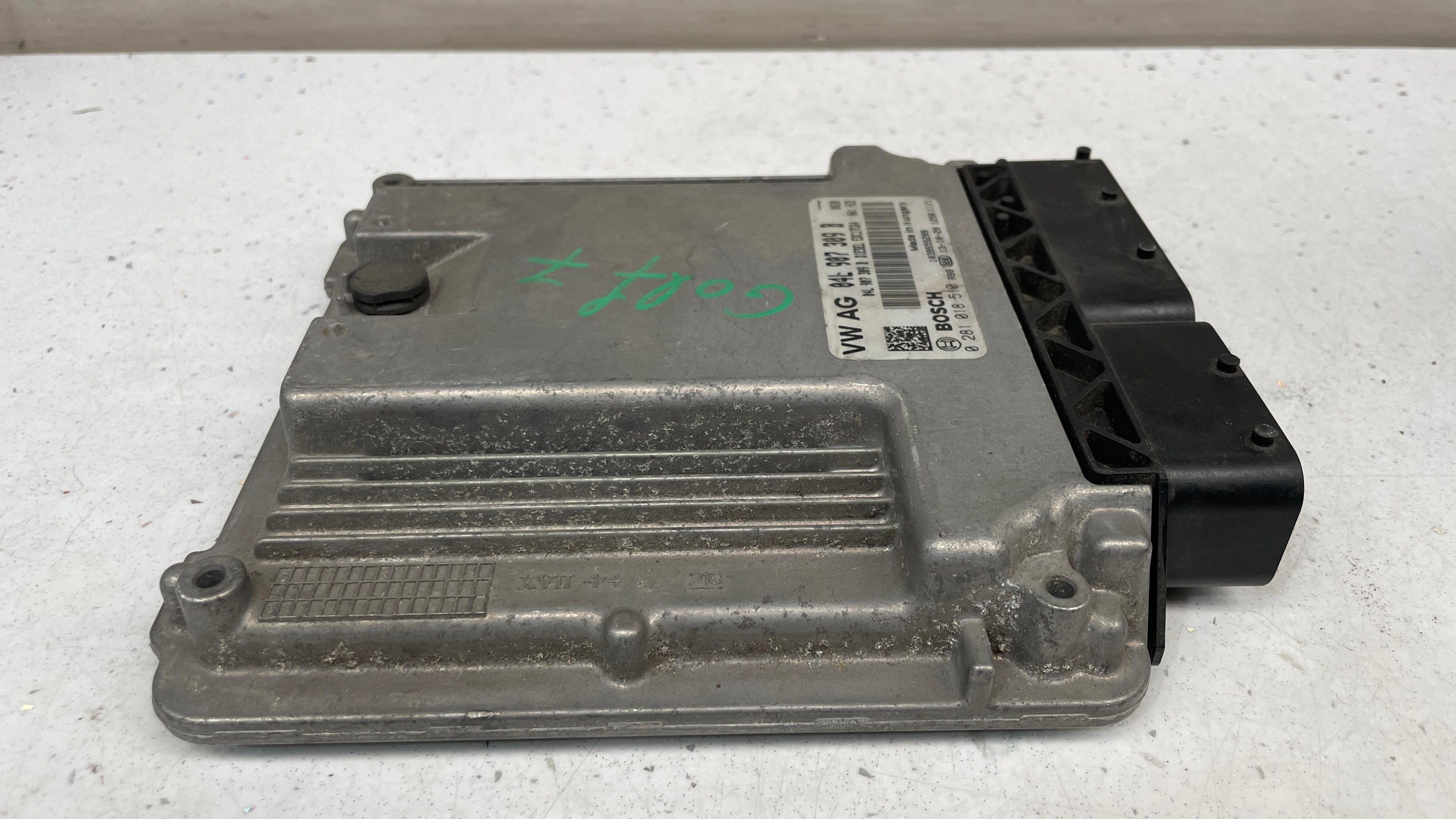 04L906021AL  AUDI A3 ENGINE CONTROL UNIT ECU