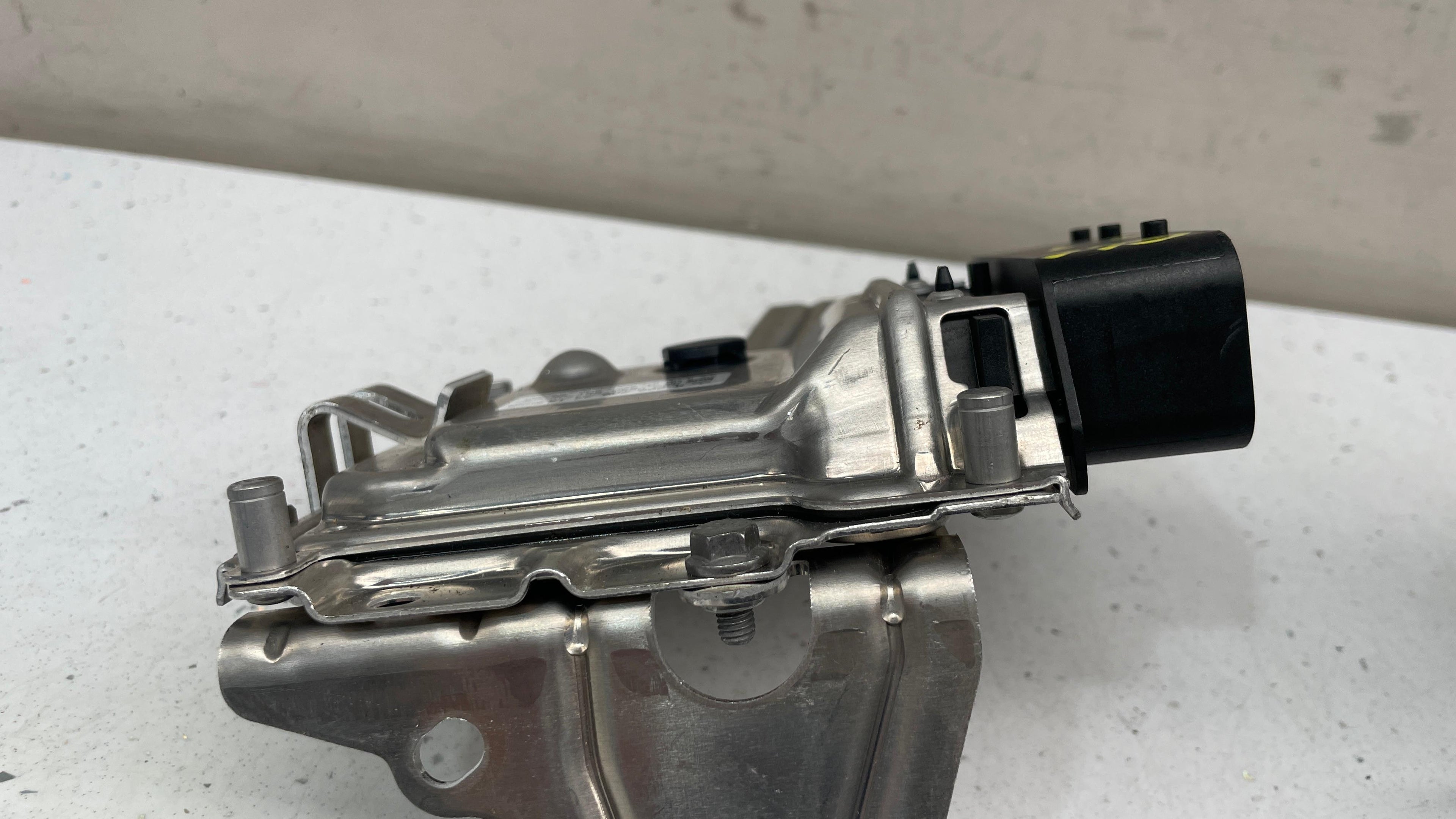A0009003313 MERCEDES GLC DIESEL ADBLUE CONTROL UNIT