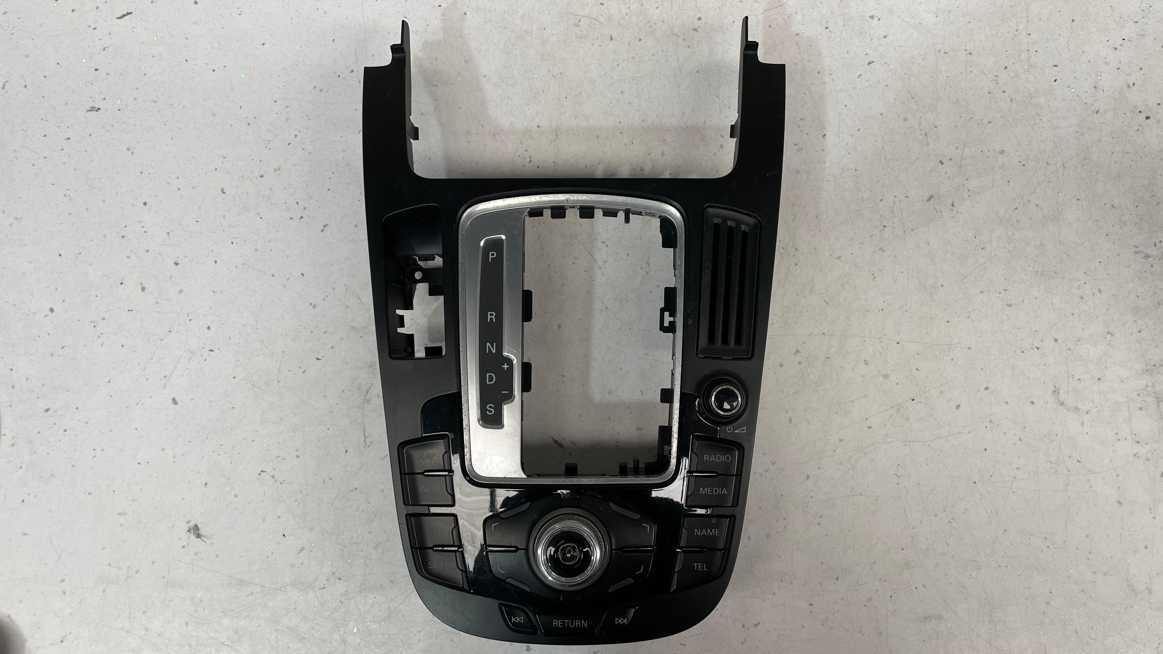 8T0919609F AUDI Q5 MULTIMEDIA INTERFACE CONTROL PANEL