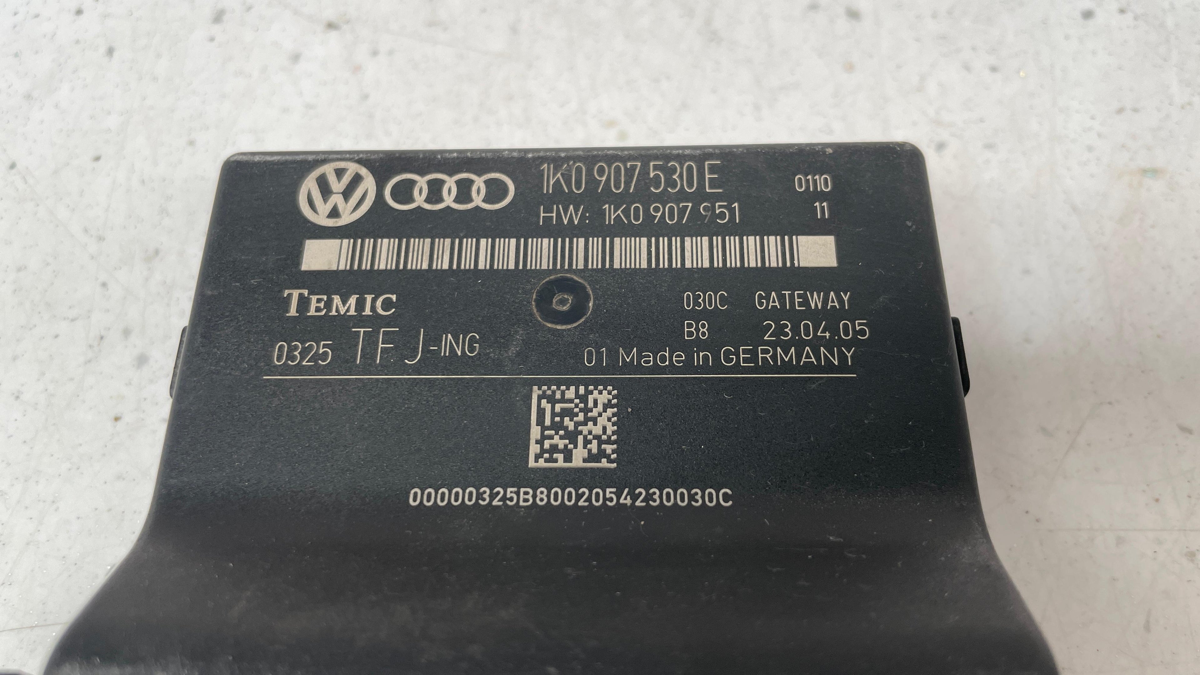 1K0907530E AUDI SKODA GATEWAY CONTROL MODULE