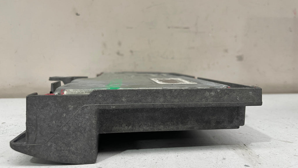 7PP035223AA PORSCHE AMPLIFIER BOSE SOUND SYSTEM