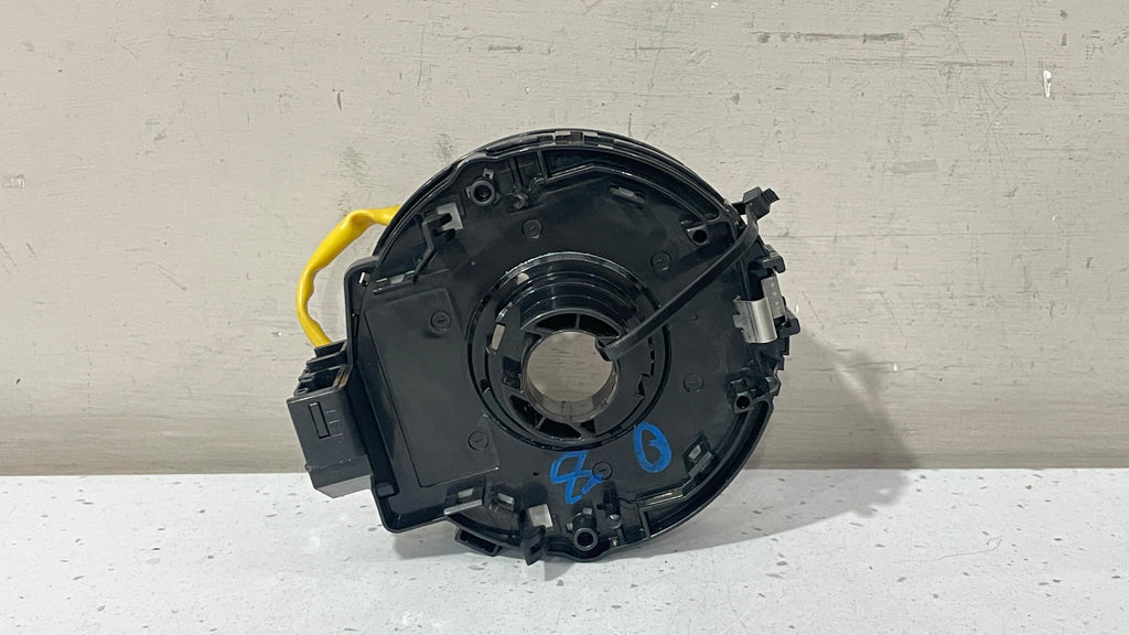 AM62J0RD81671 SUZUKI GRAND VITARA STEERING ANGLE SENSOR