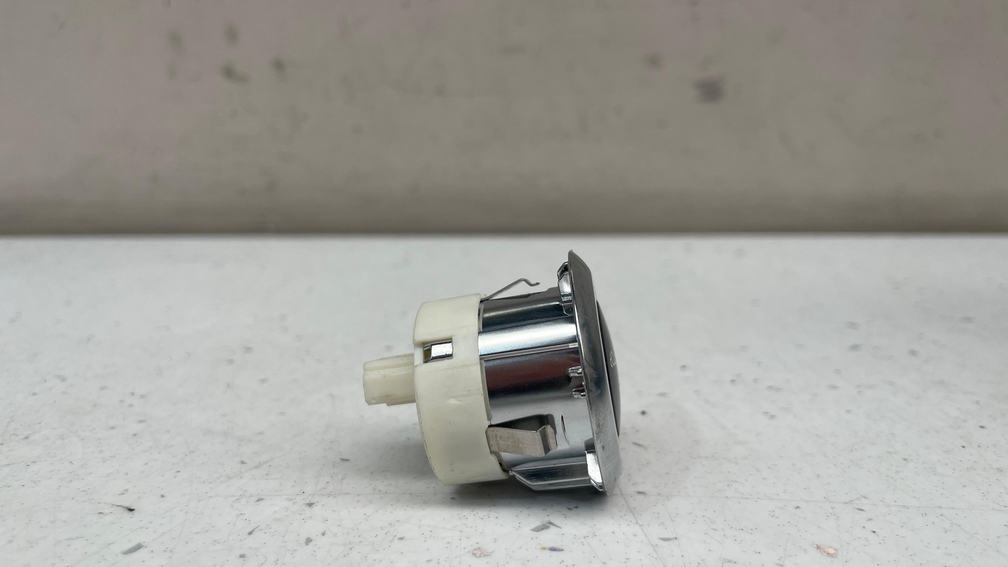 AH22-14C376-AA RANGE ROVER START STOP BUTTON SWITCH