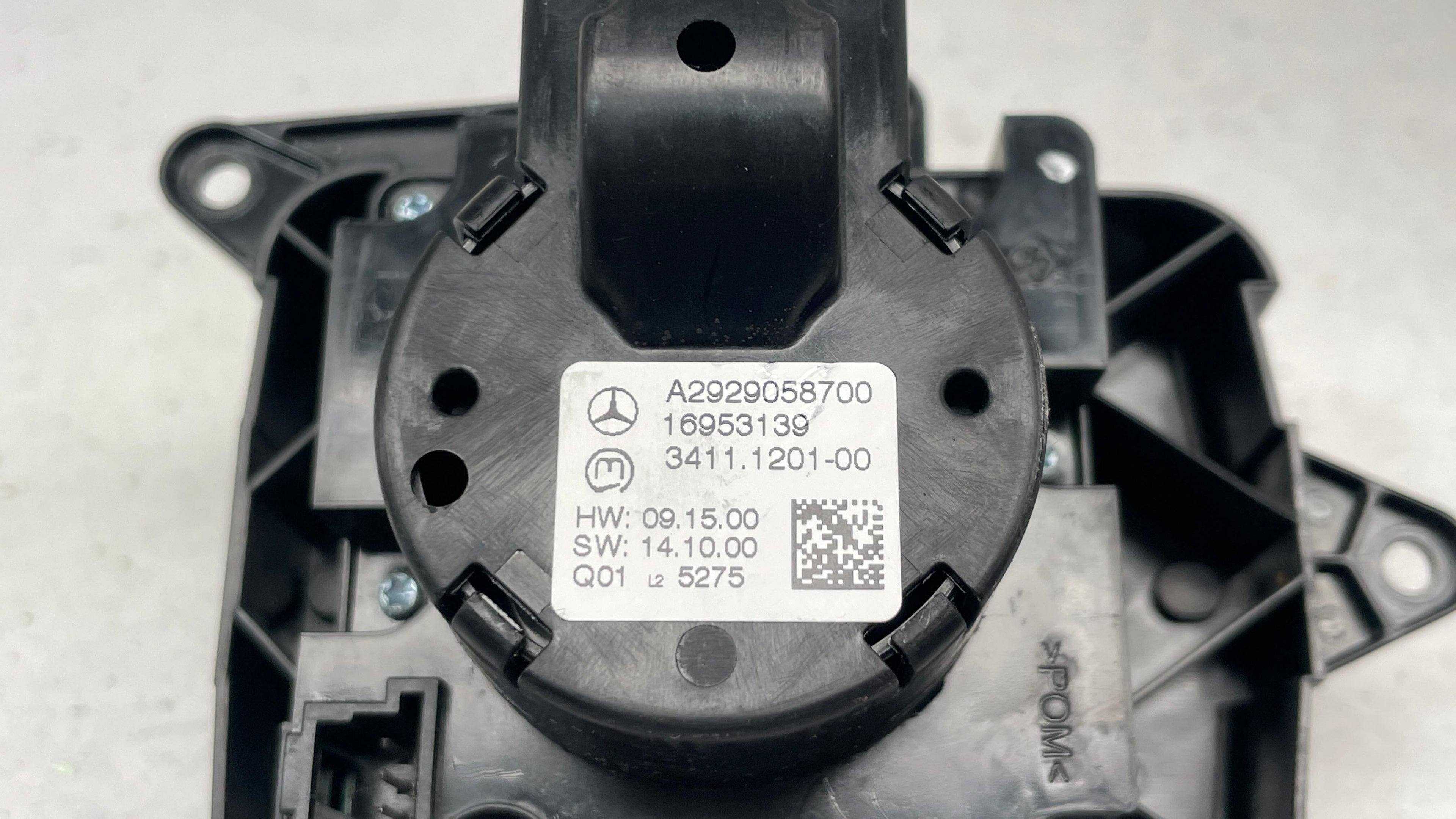A2929058700 MERCEDES W166 SUSPENSION CONTROL SWITCH