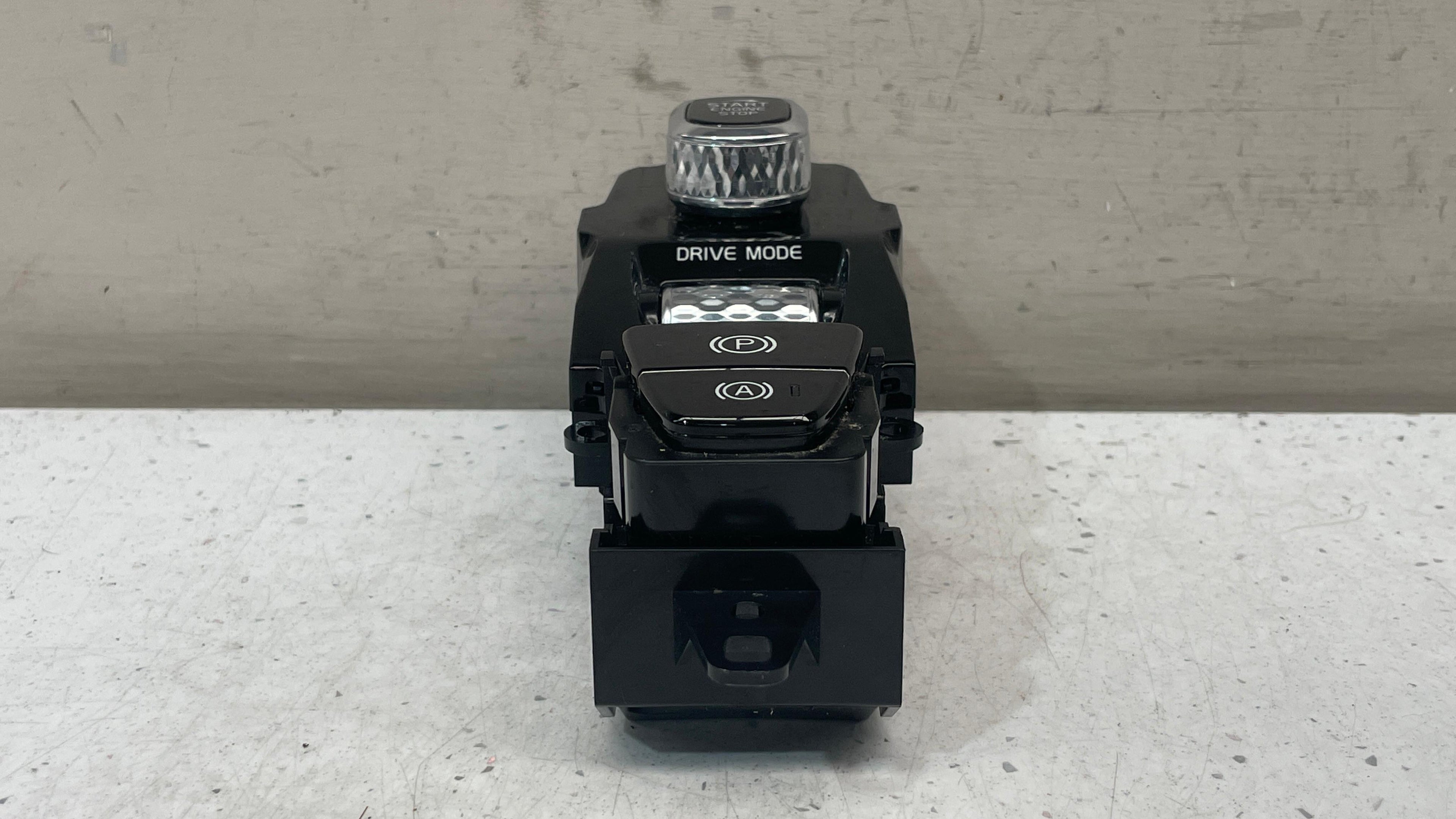 P31443818  VOLVO XC60 START STOP BUTTON DRIVE MODE PARKING SWITCH
