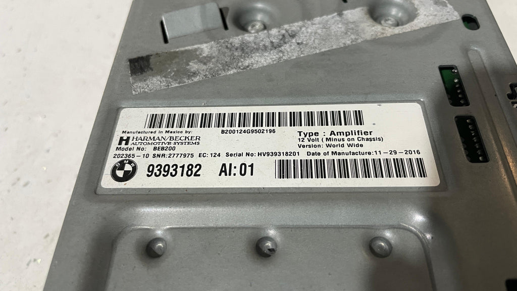 9393182  BMW HARMAN / BECKER AMPLIFIER