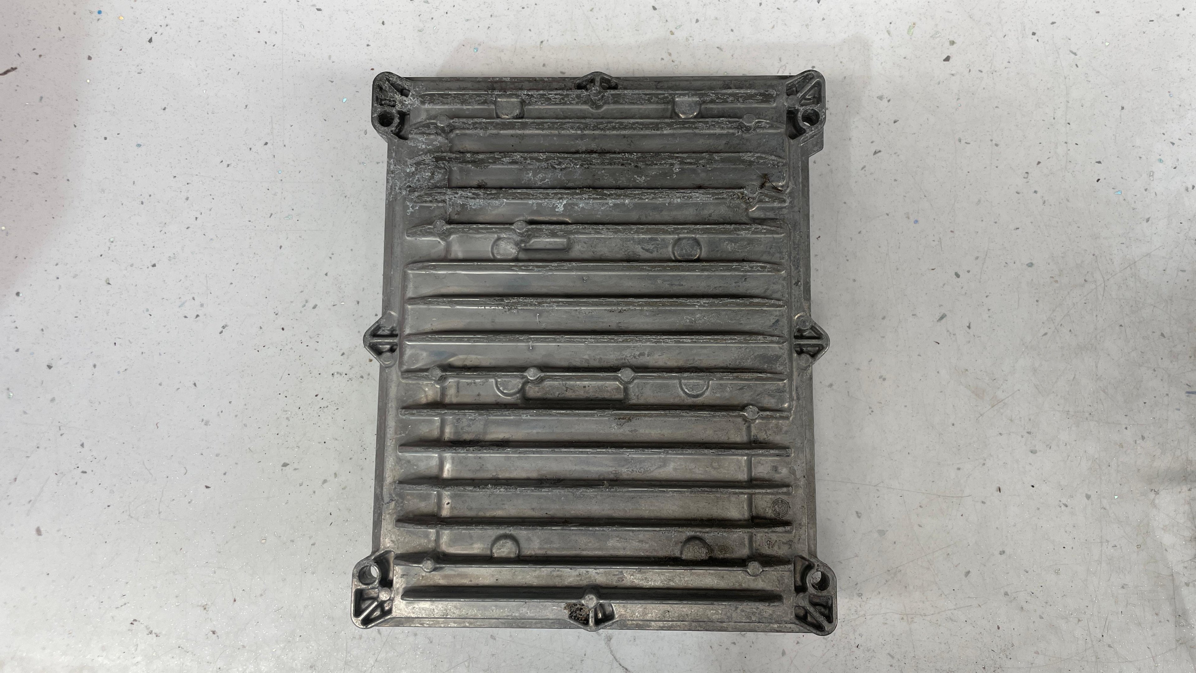 059907309L  AUDI Q7 ENGINE CONTROL UNIT ECU
