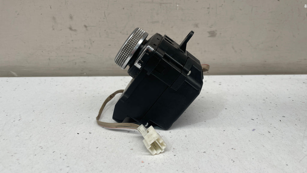 A2128701351 MERCEDES W212 MULTIFUNCTION CONTROL SWITCH