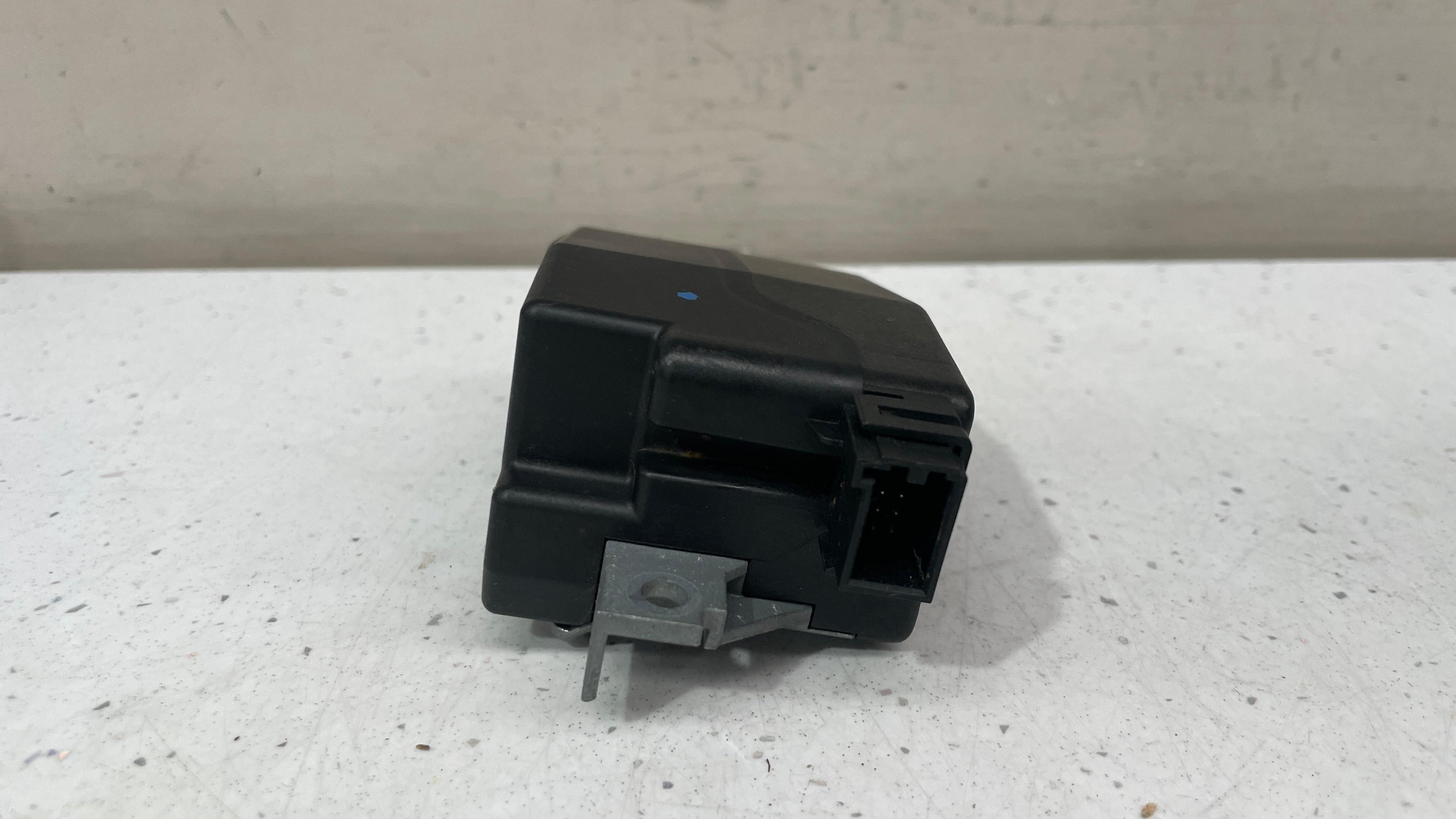 4H0905852C AUDI A6 STEERING COLUMN LOCKING UNIT