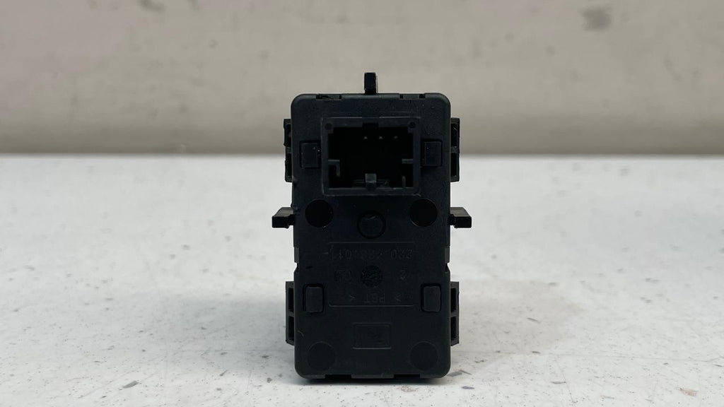 4H0909131 AUDI IGNITION SWITCH CONTROL LOCK RELAY