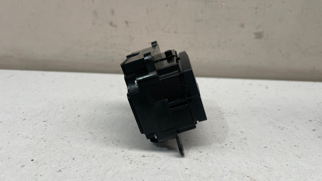 A2929050300 MERCEDES SUSPENSION RIDE HEIGHT MODE SWITCH