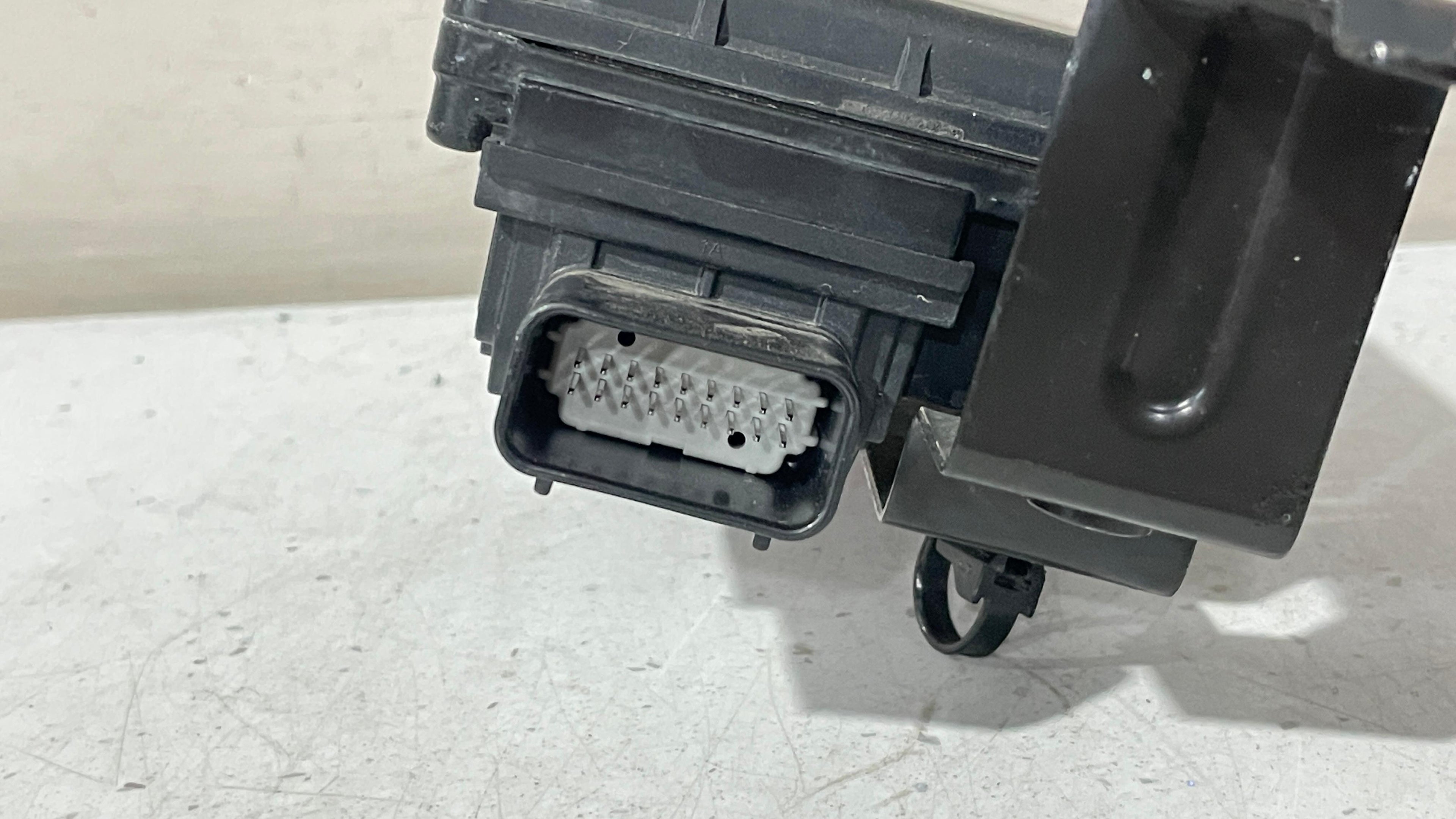 HPLA-9G768-AE RANGE ROVER RADAR CRUISE SENSOR MODULE