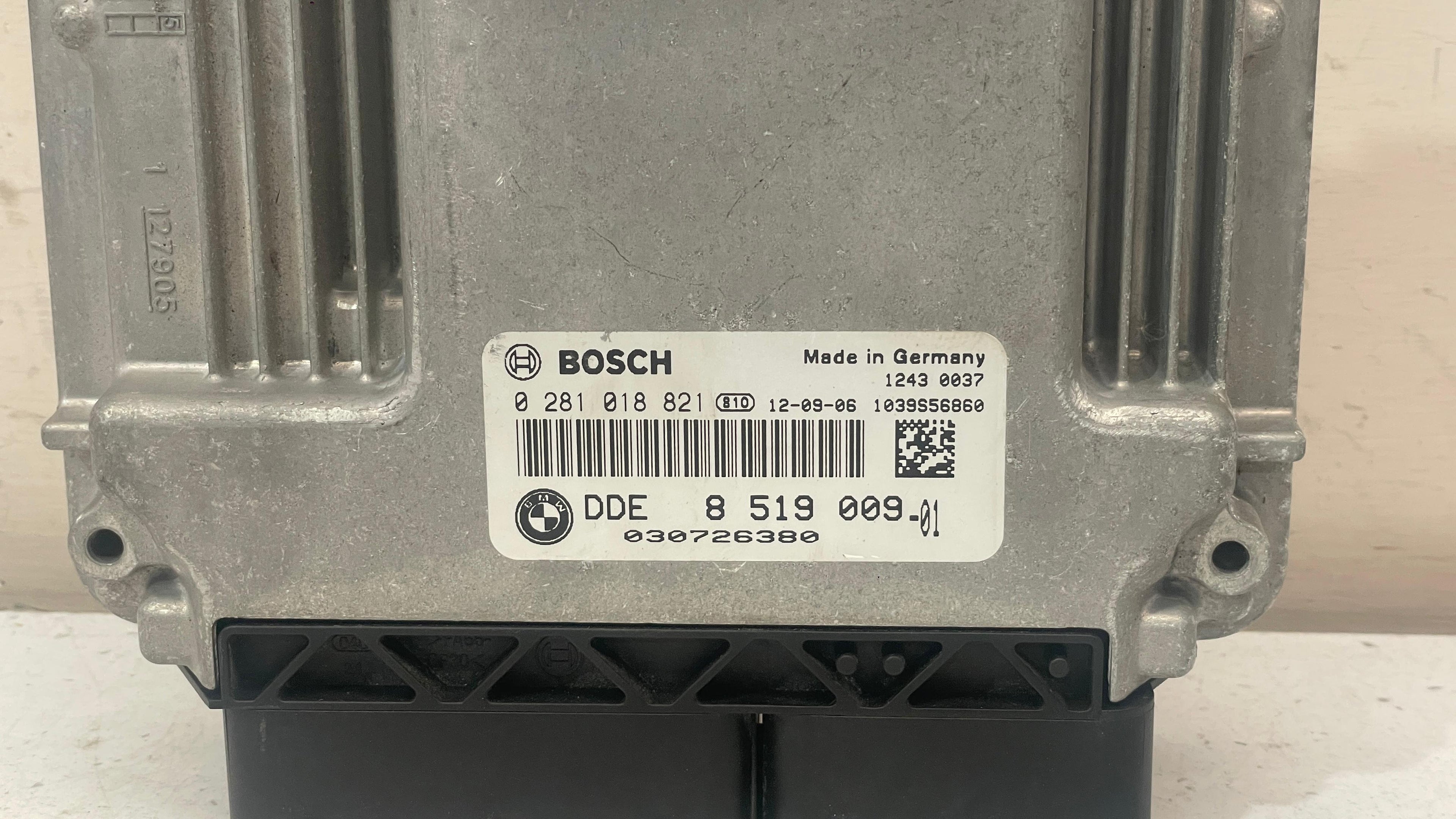 8519009-01 BMW X1 ENGINE CONTROL UNIT ECU