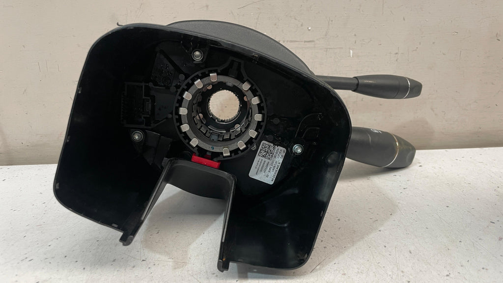 A2049000304 MERCEDES W204 STEERING COLUMN SWITCH