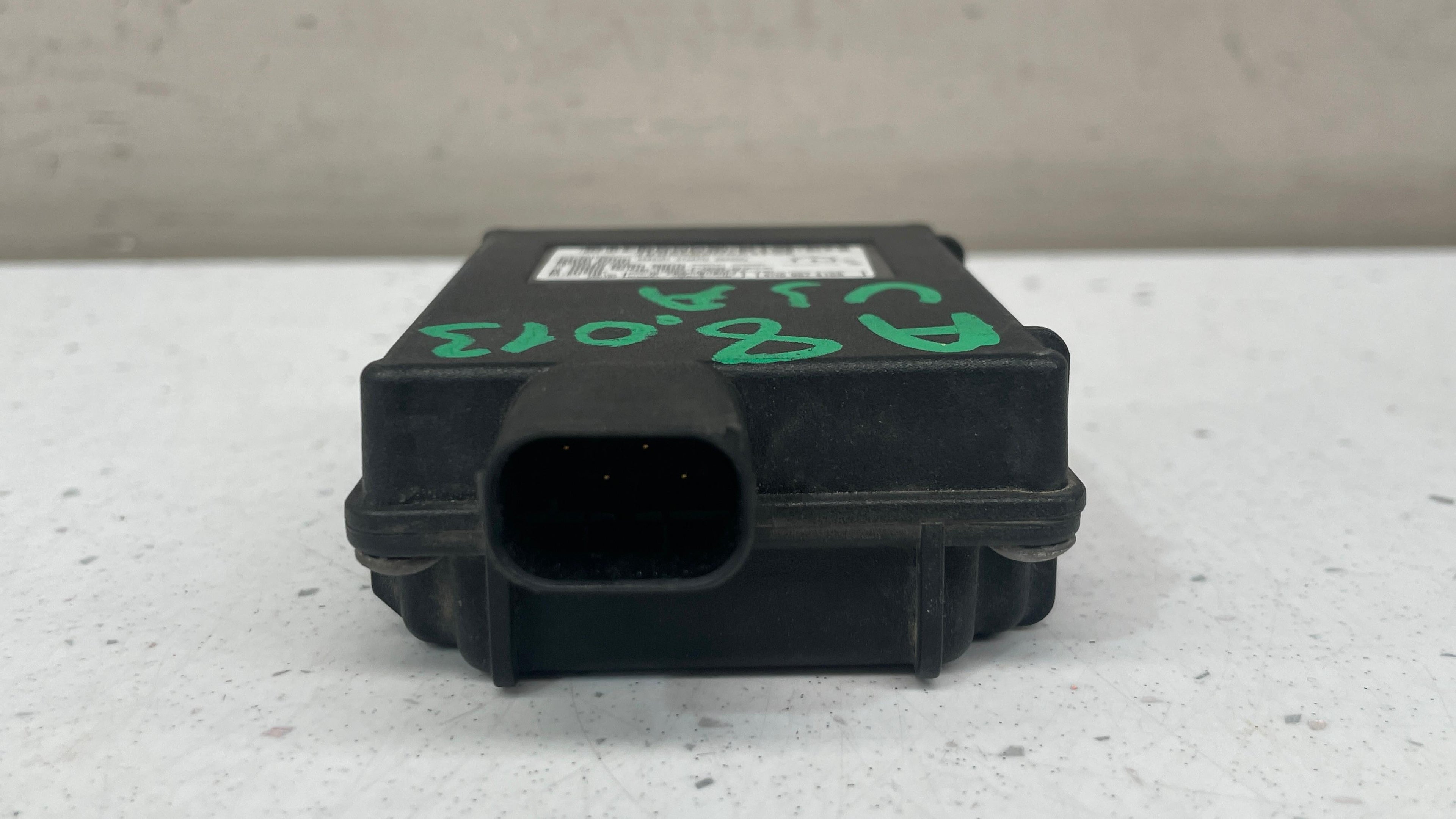 4H0907410A AUDI A8 HOMELINK GARAGE OPENER