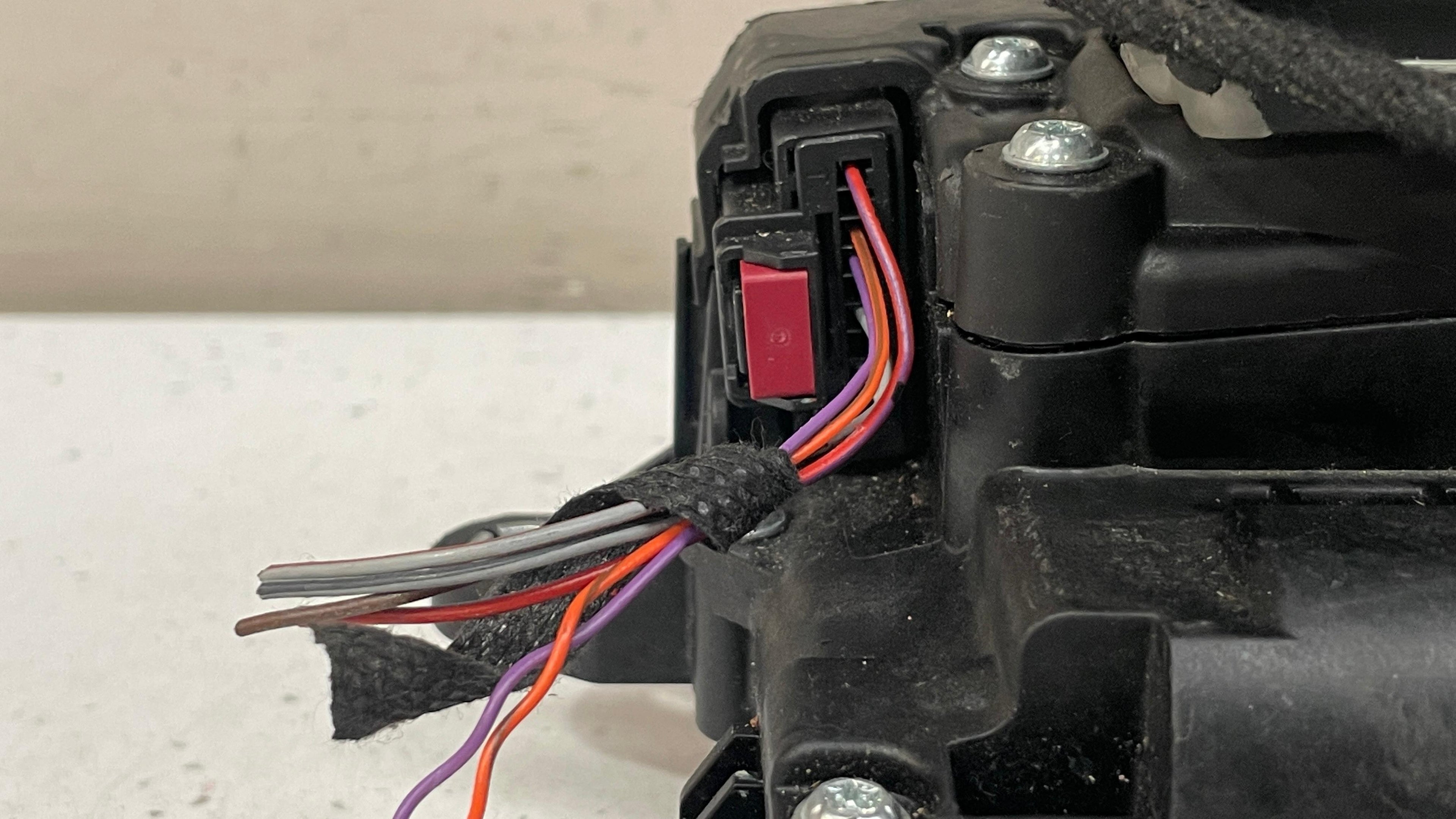 8W2713041N AUDI A4 TRANSMISSION GEAR SHIFTER SELECTOR