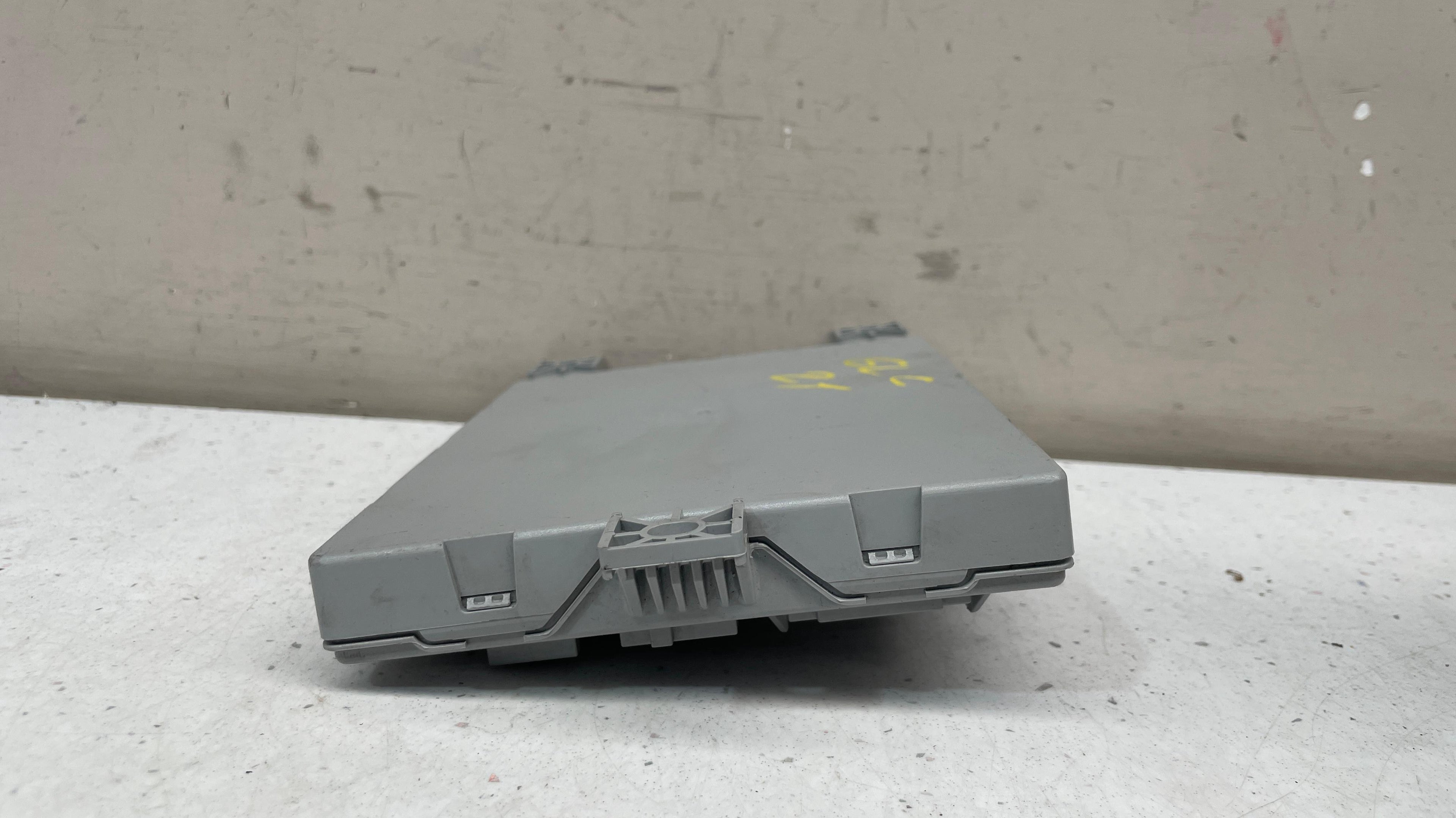 A2229006014 MERCEDES GLC SAM COMFORT CONTROL UNIT
