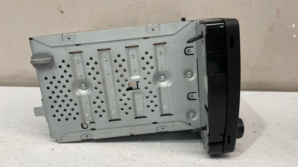 1Z0035156G SKODA OCTAVIA RADIO CD PLAYER HEAD UNIT