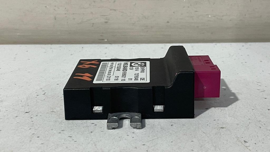 55892110  BMW  FUEL PUMP CONTROL