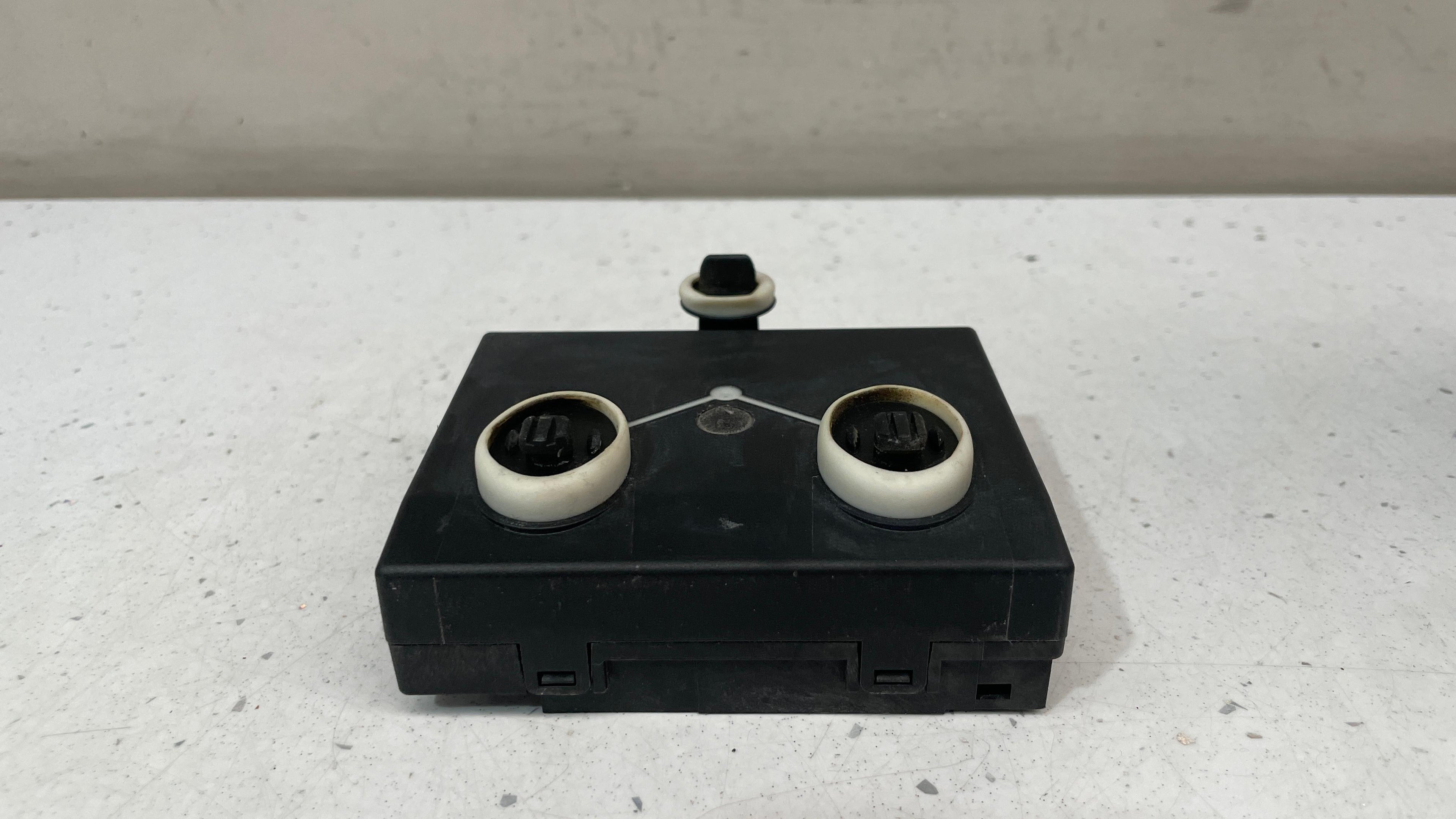 4G8959795J AUDI A6 REAR RIGHT DOOR CONTROL MODULE
