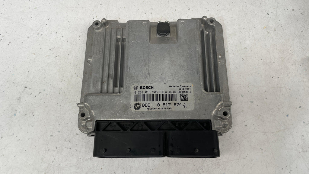 8517874-01 BMW 320 ENGINE CONTROL UNIT ECU
