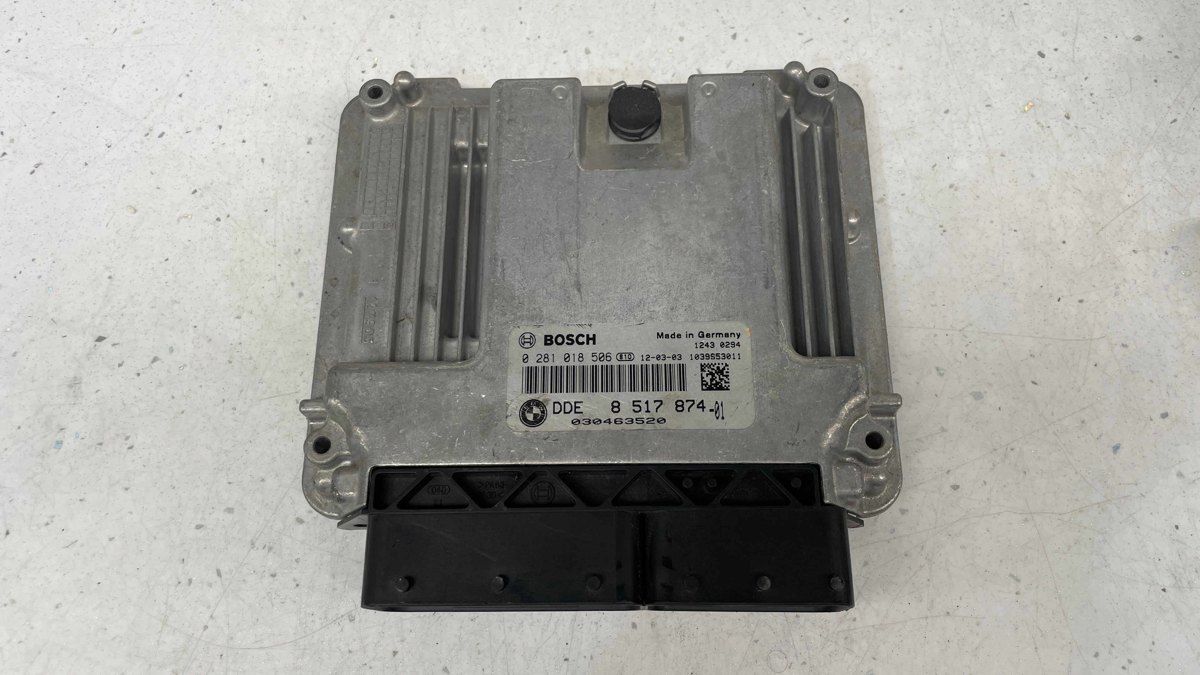 8517874-01 BMW 320 ENGINE CONTROL UNIT ECU