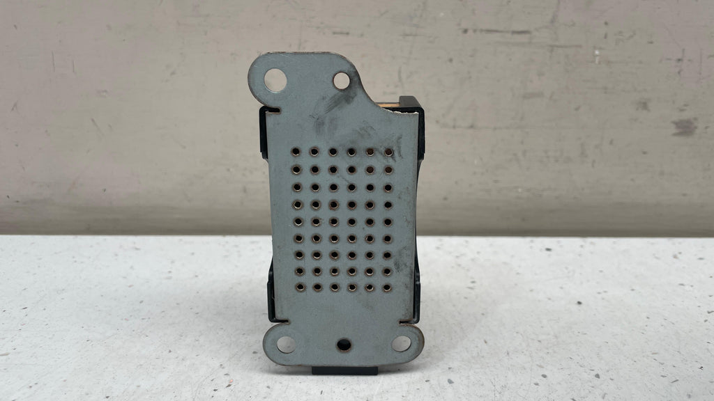 5M0035570B VOLKSWAGEN GOLF VI RADIO STATIC FILTER