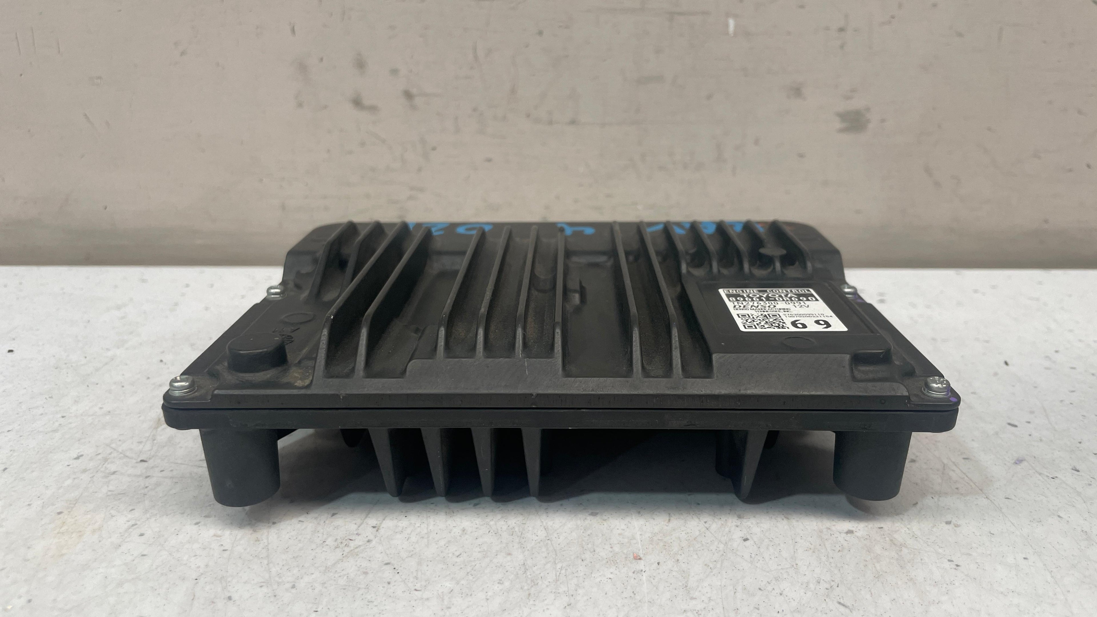 89661-0R690 TOYOTA ENGINE CONTROL ECU
