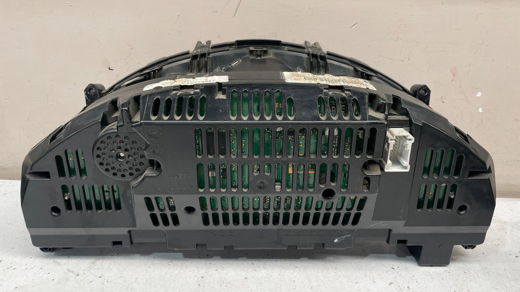 A2049004402 MERCEDES W204 INSTRUMENT CLUSTER PANEL