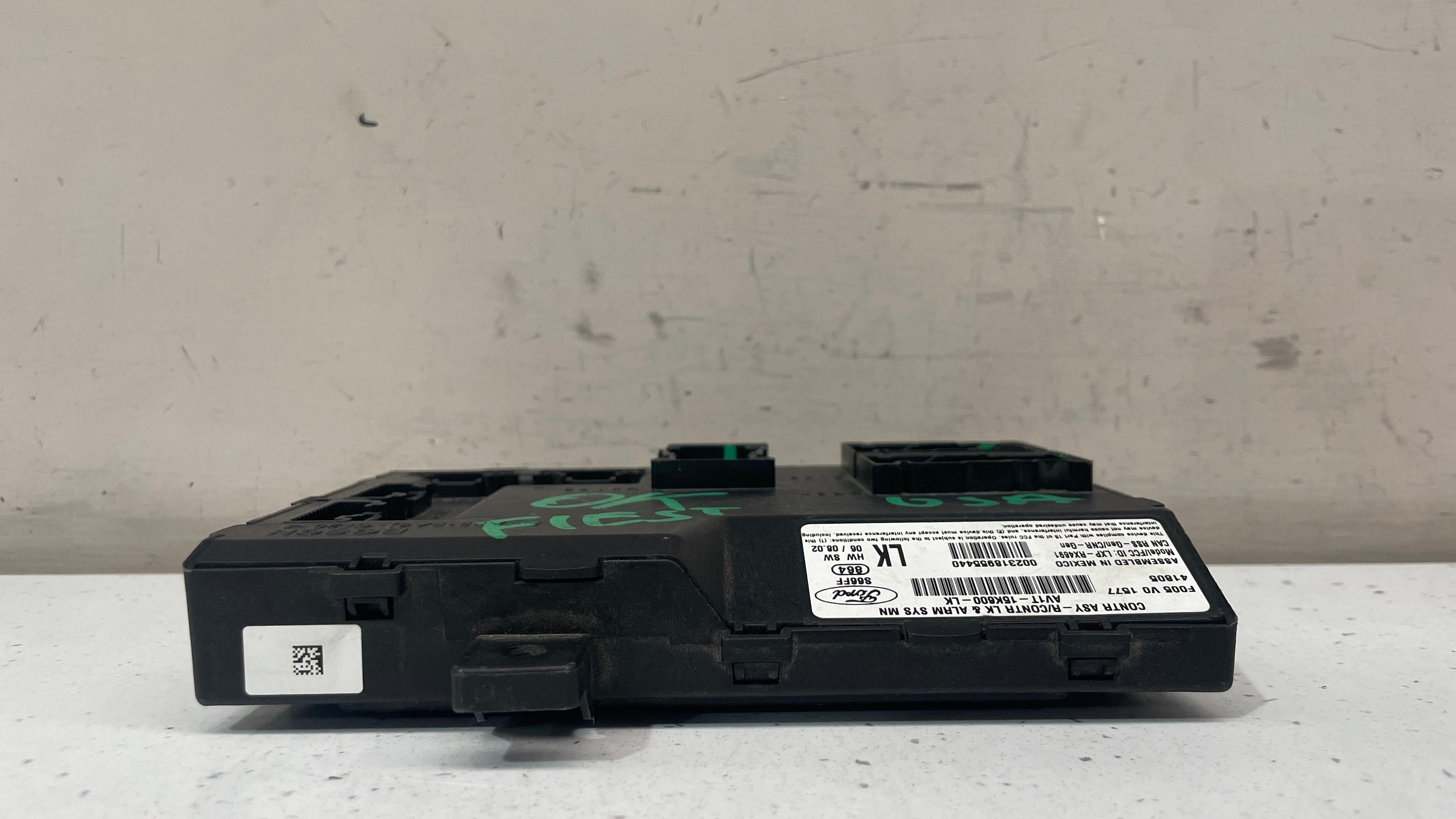 AV1T-15K600-LK FORD FIESTA MULTIFUNCTION CONTROL MODULE UNIT