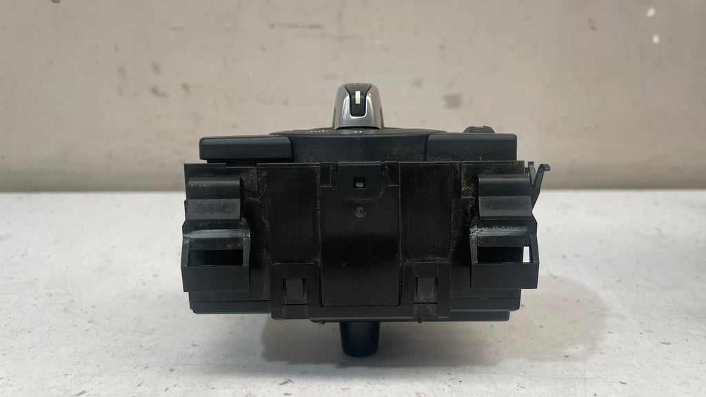9169405 BMW E90 HEADLIGHT CONTROL SWITCH