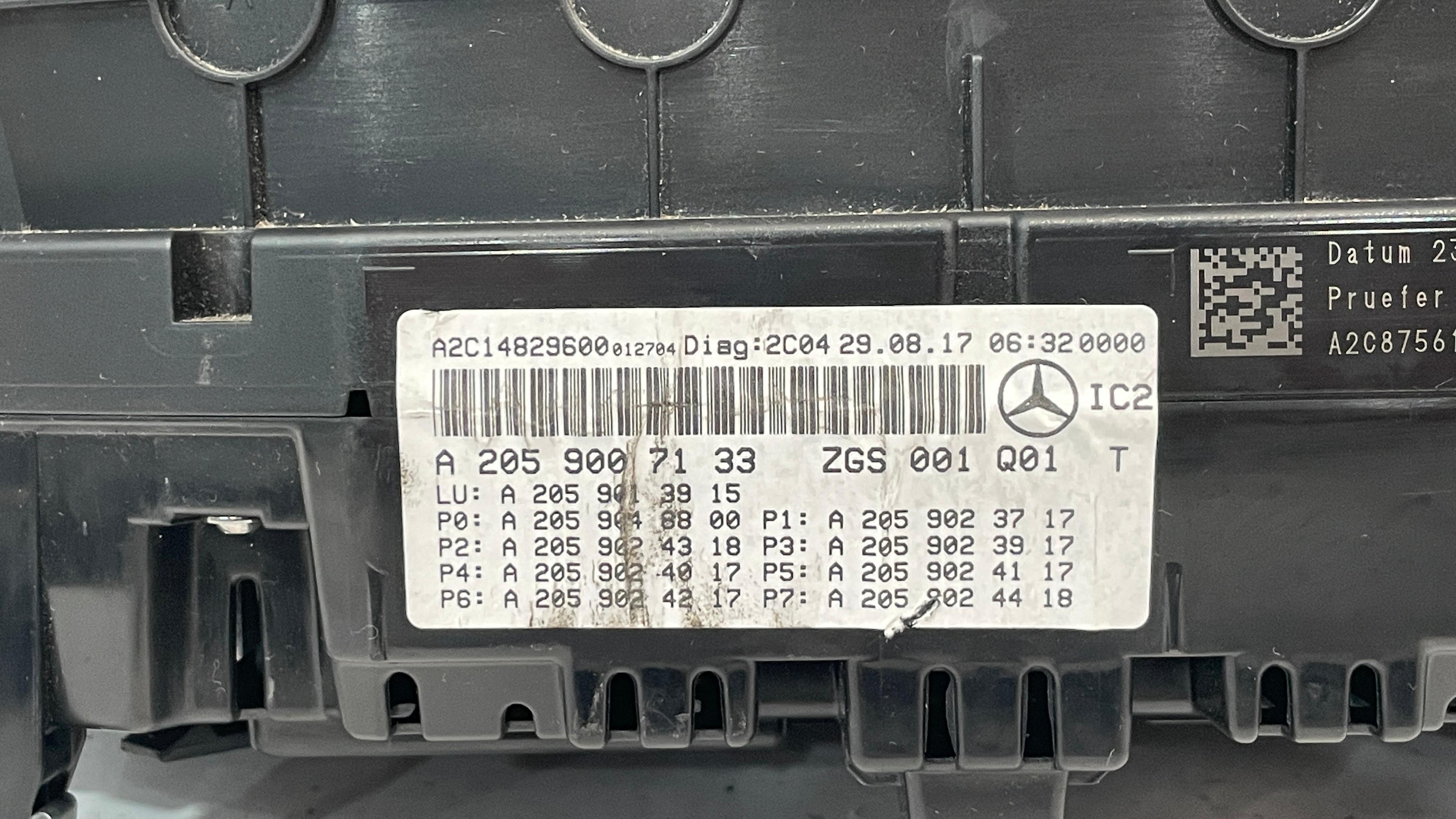 A2059007133 MERCEDES GLC INSTRUMENT CLUSTER PANEL
