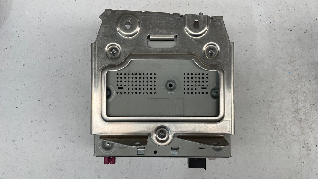 A2229008911  MERCEDES  RADIO  CD GPS PLAYER HEAD UNIT