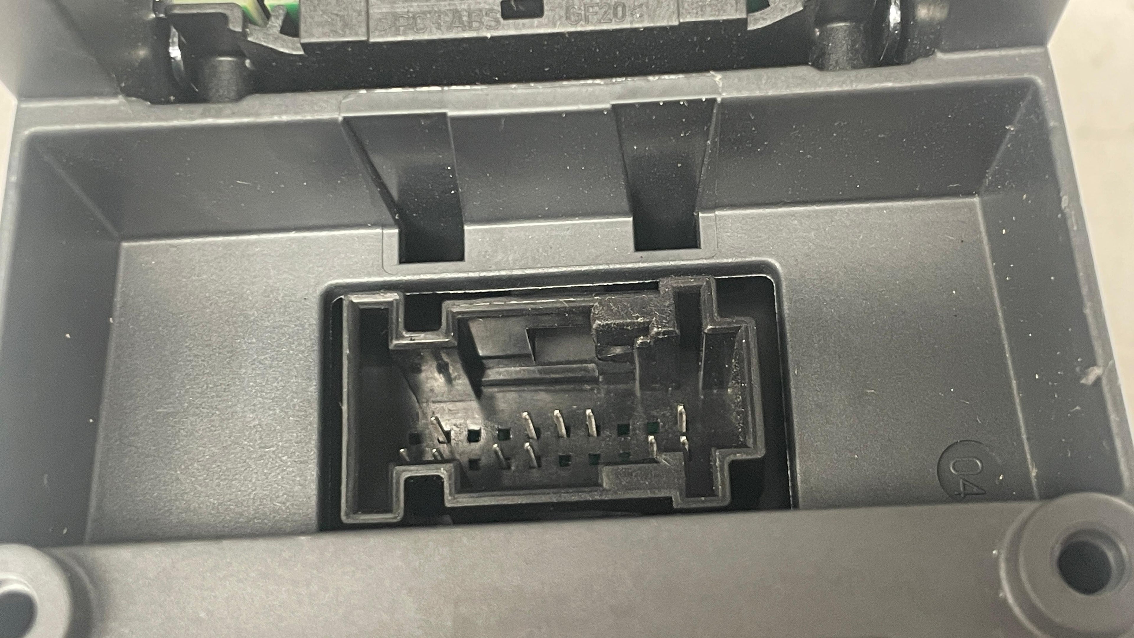 A1669006815 W166 MULTIMEDIA CONTROL PANEL SWITCH