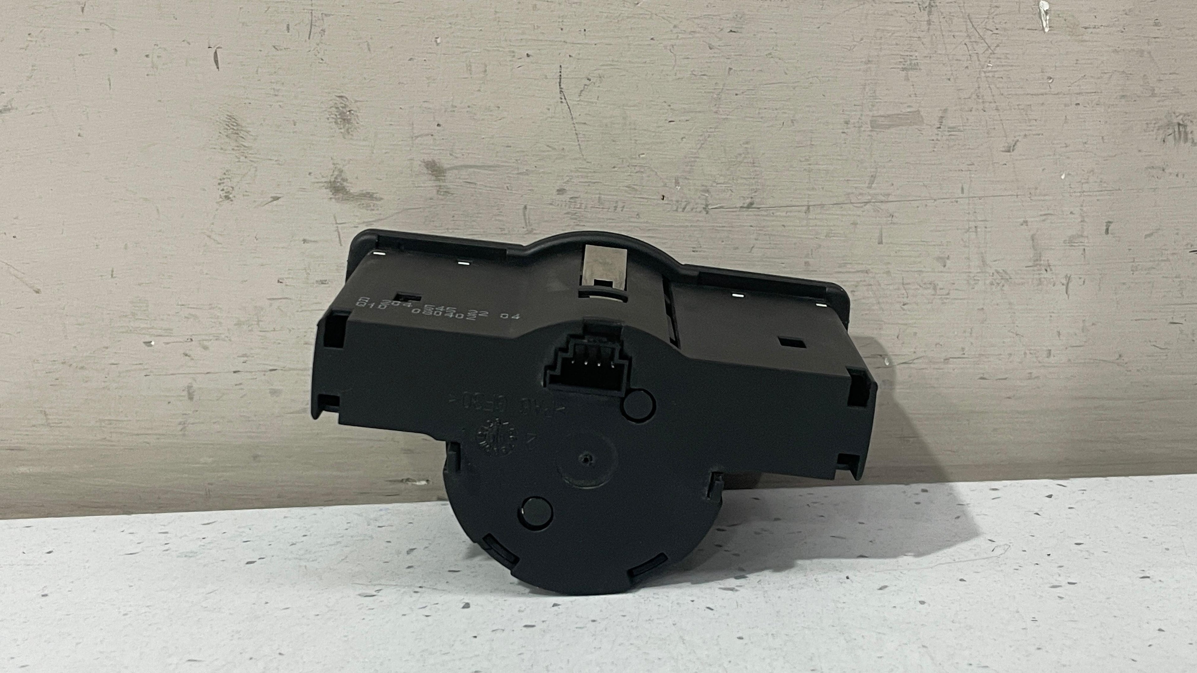 A2045452204 MERCEDES W204 HEADLIGHT SWITCH PANEL