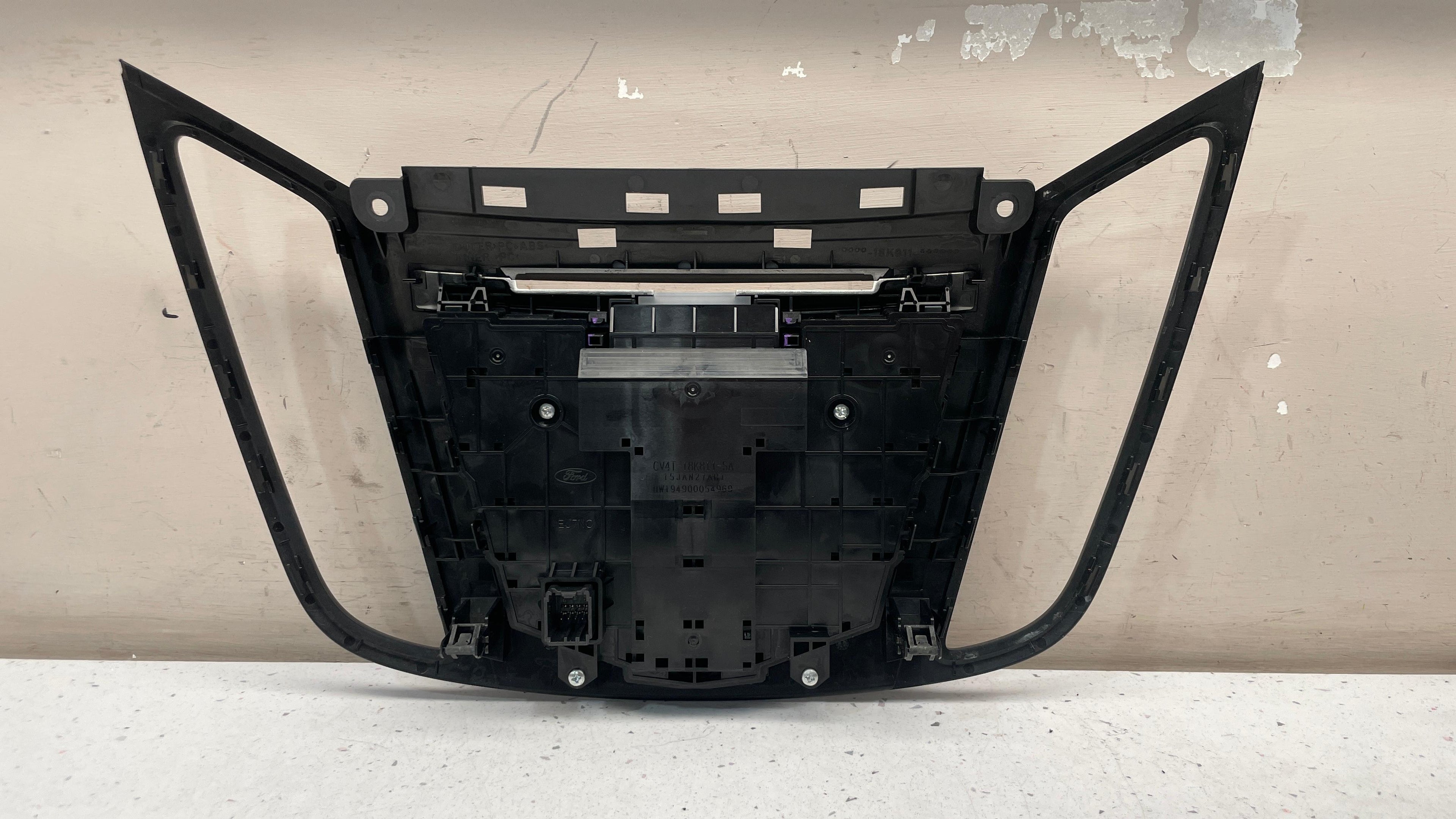 CV4T-18K811-SA FORD KUGA CENTRAL CONTROL RADIO PANEL