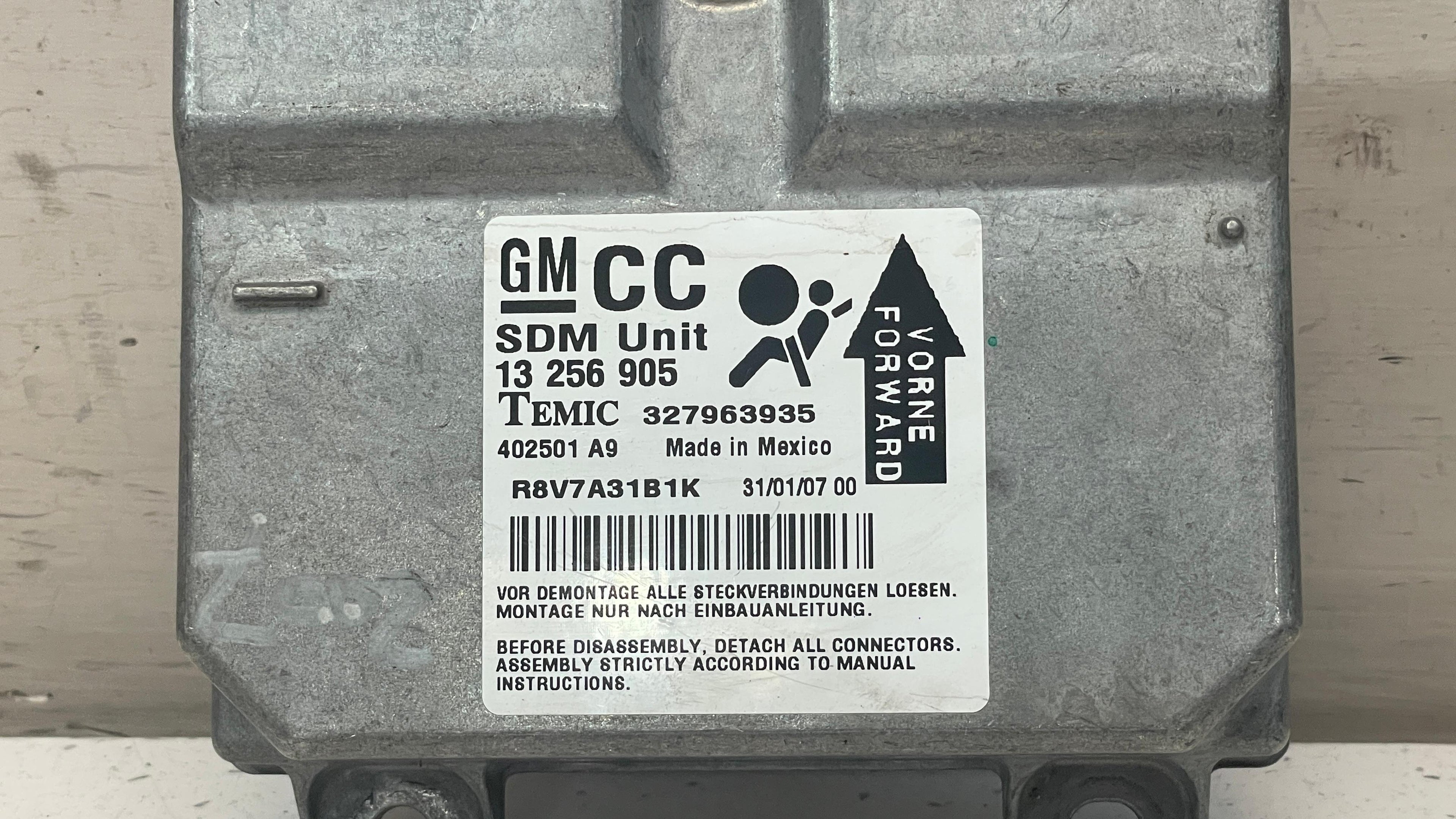 327963935 OPEL CORSA SRS CONTROL UNIT