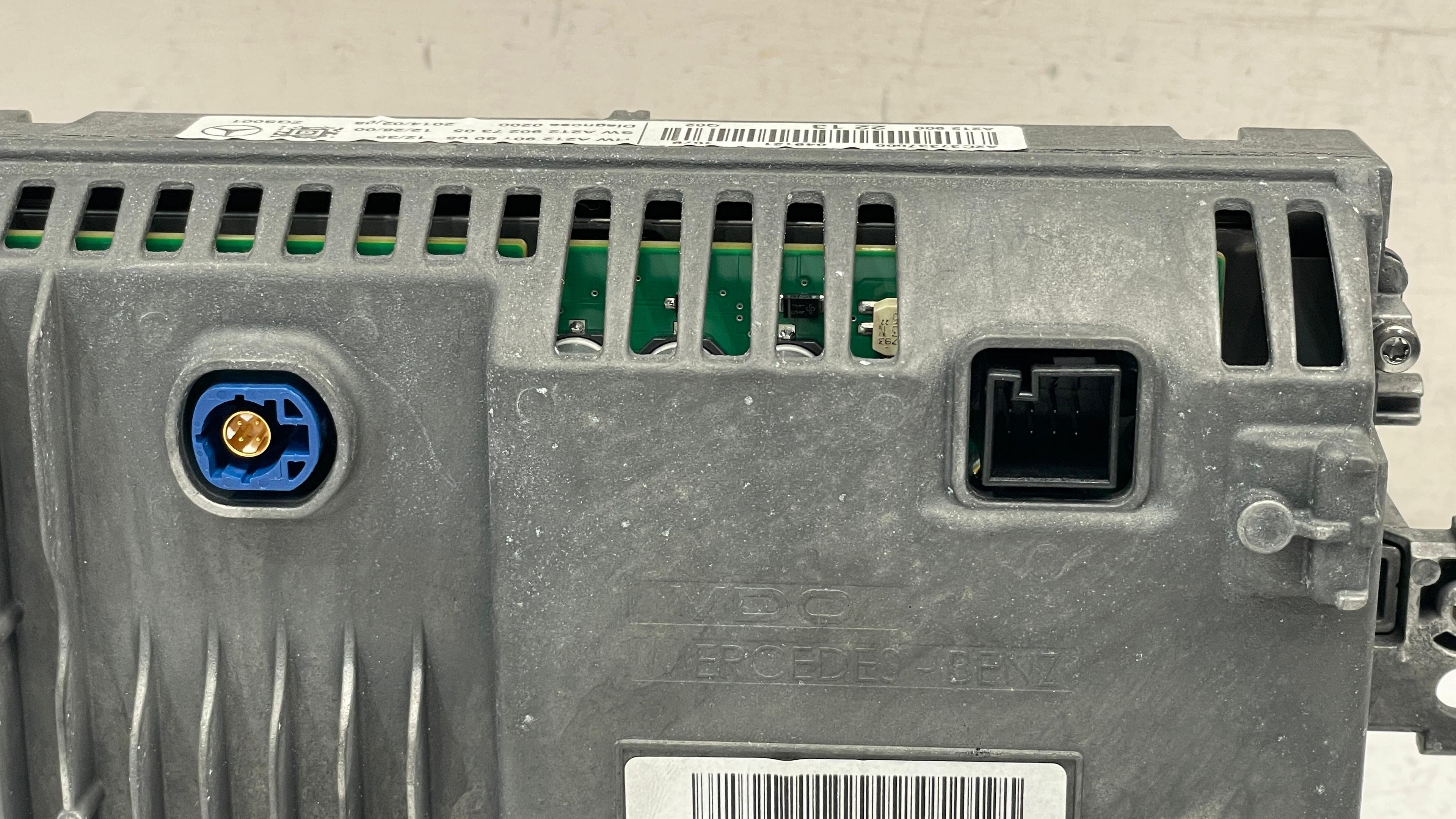A2129018005 MERCEDES W212 DISPLAY SCREEN UNIT