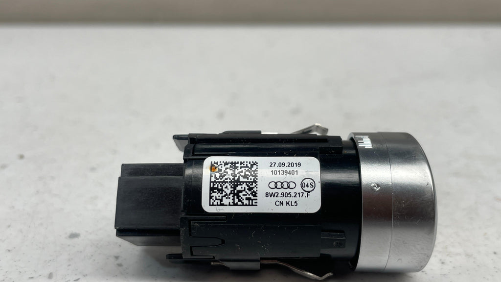 8W2905217F AUDI A4 ENGINE START STOP SWITCH BUTTON